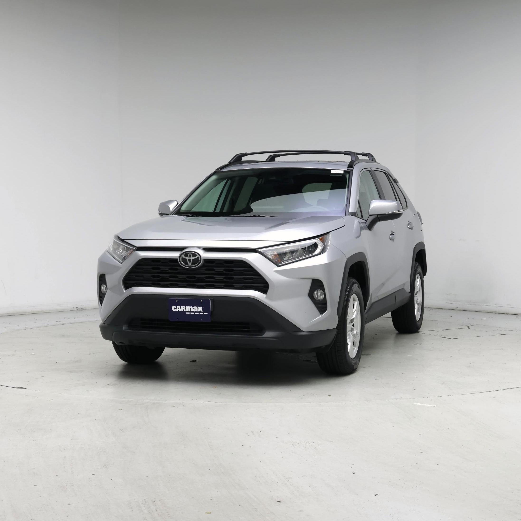 Thumbnail: 2021 Toyota RAV4 - 4