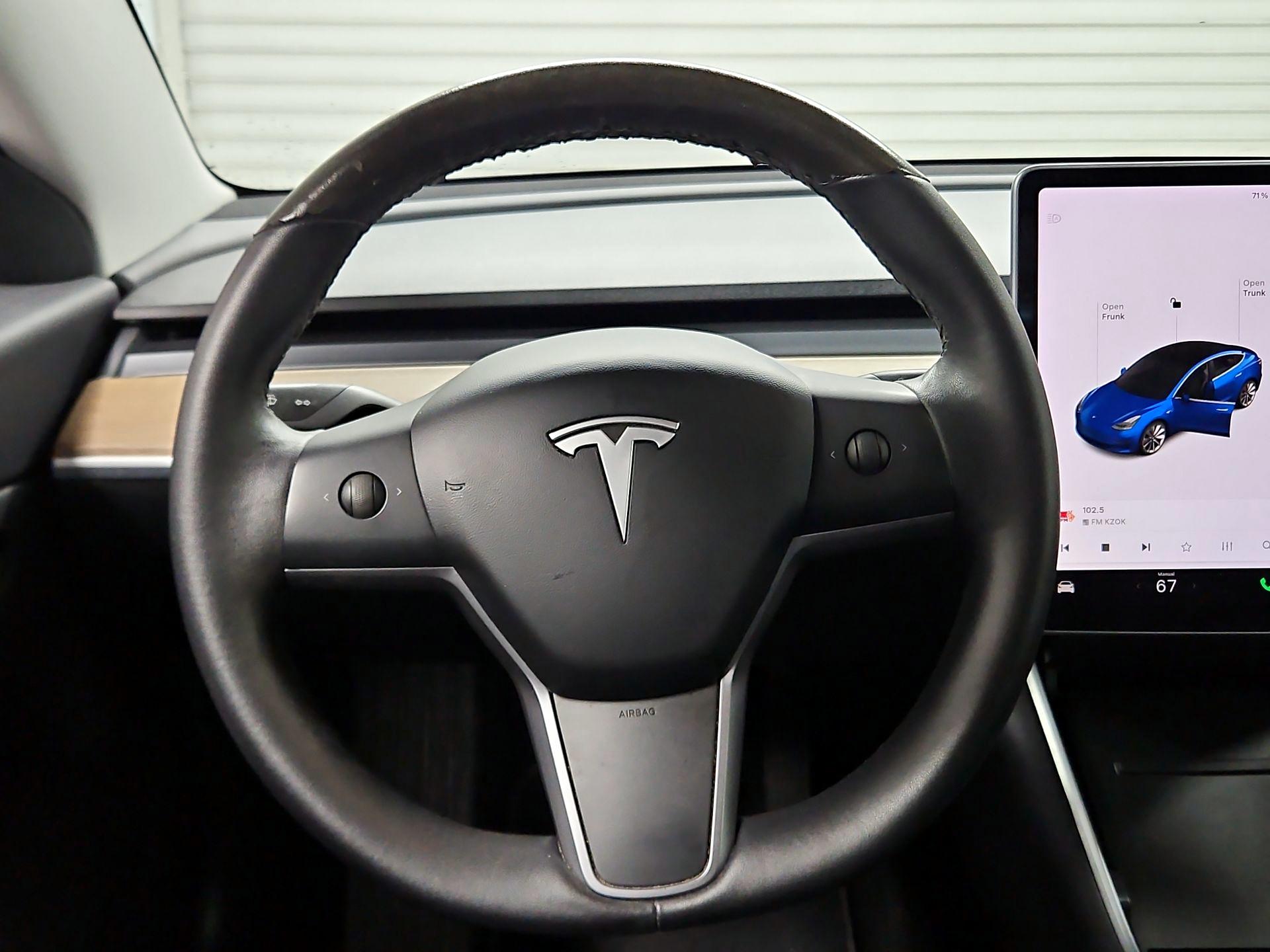 Thumbnail: 2019 Tesla Model 3 - 10