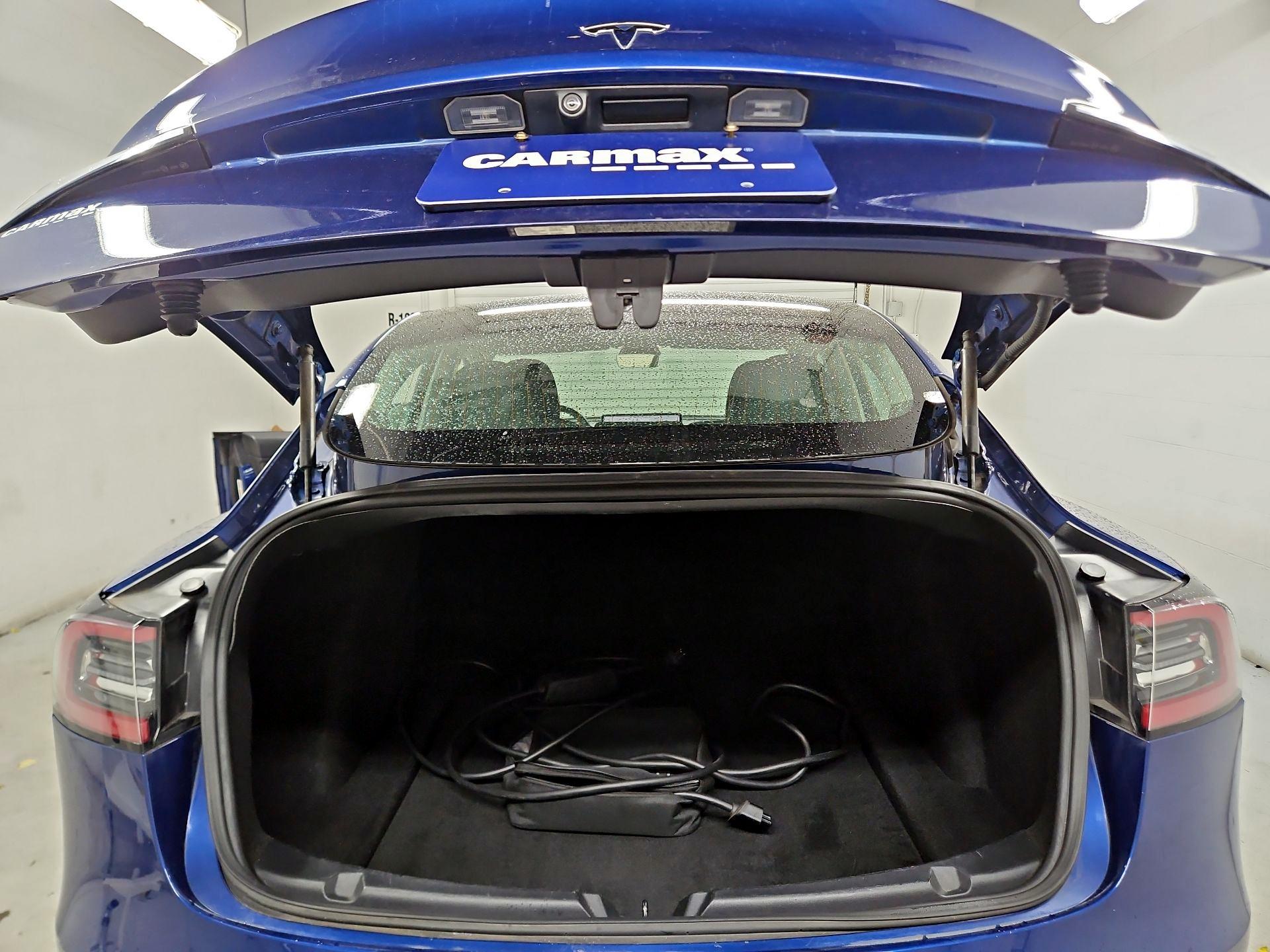 Thumbnail: 2019 Tesla Model 3 - 20