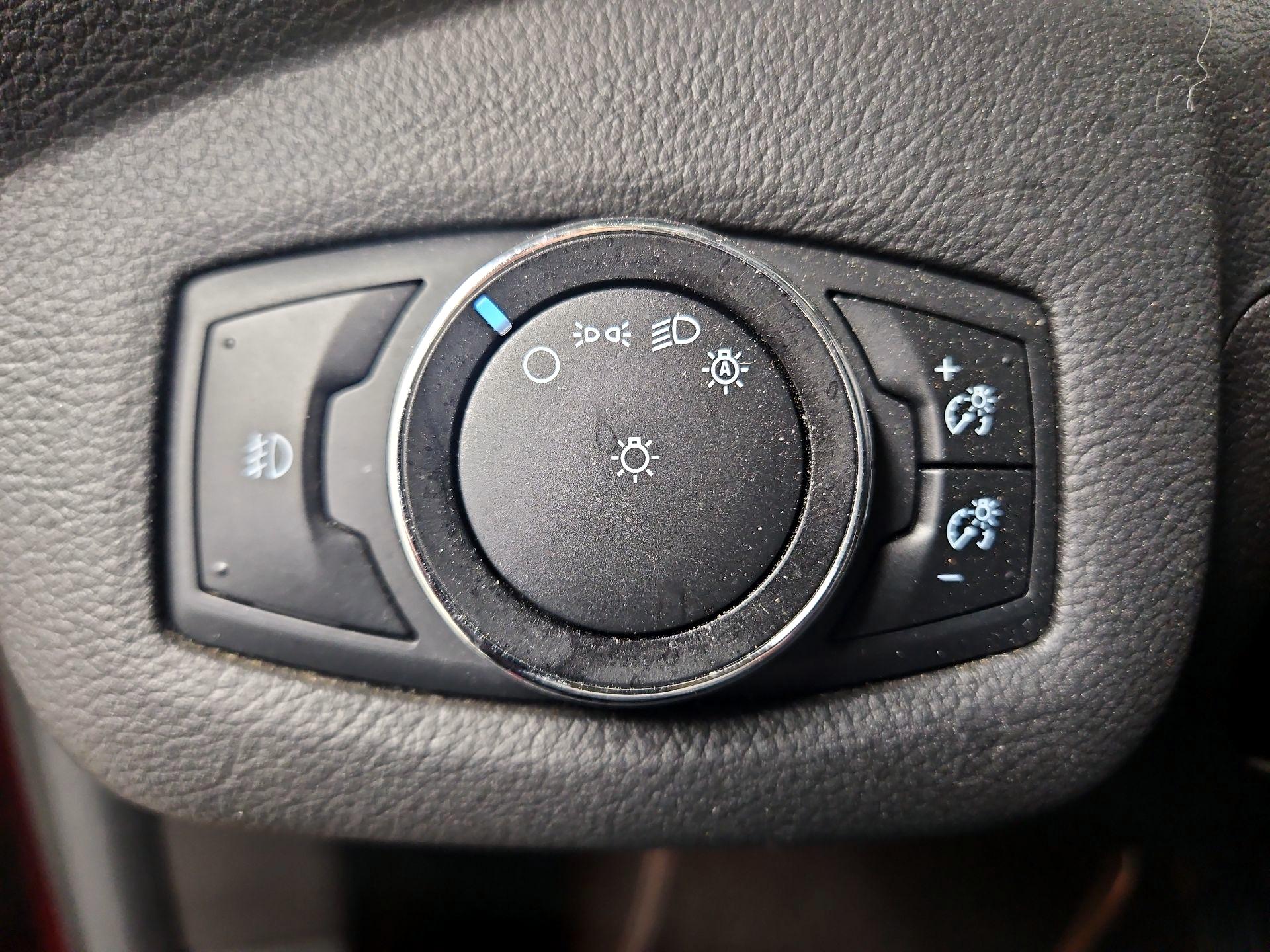 Thumbnail: 2014 Ford Escape - 13