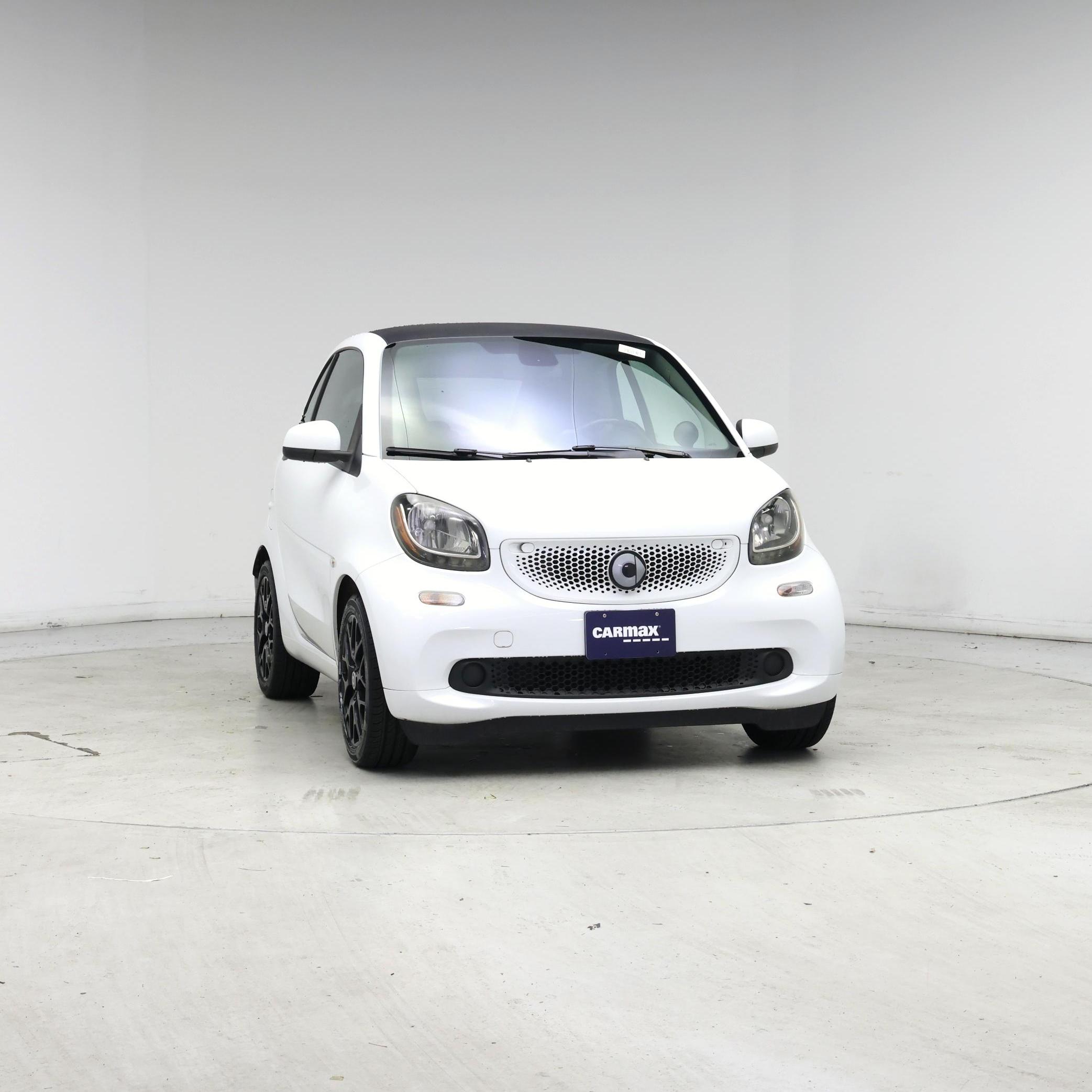 Thumbnail: 2016 smart fortwo - 5