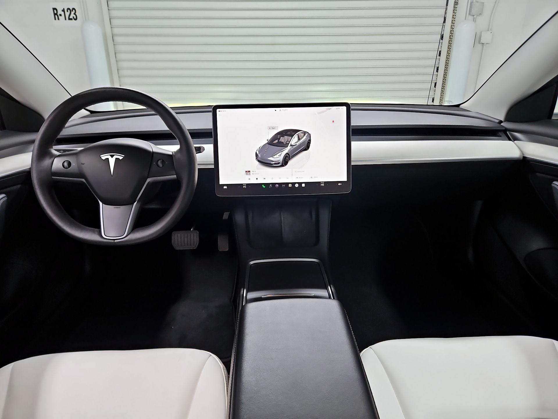 Thumbnail: 2023 Tesla Model 3 - 9