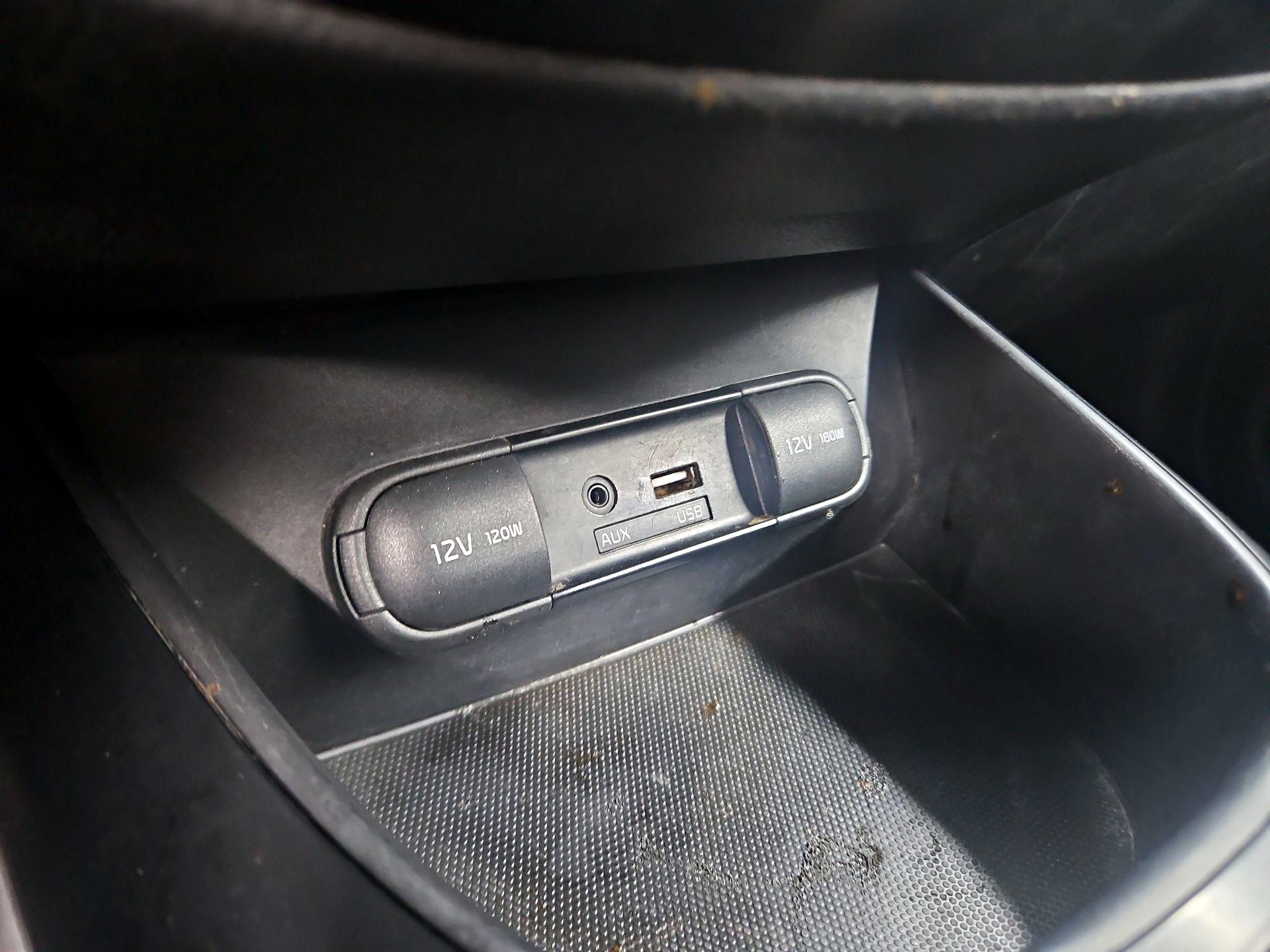 Thumbnail: 2017 Kia Soul - 17