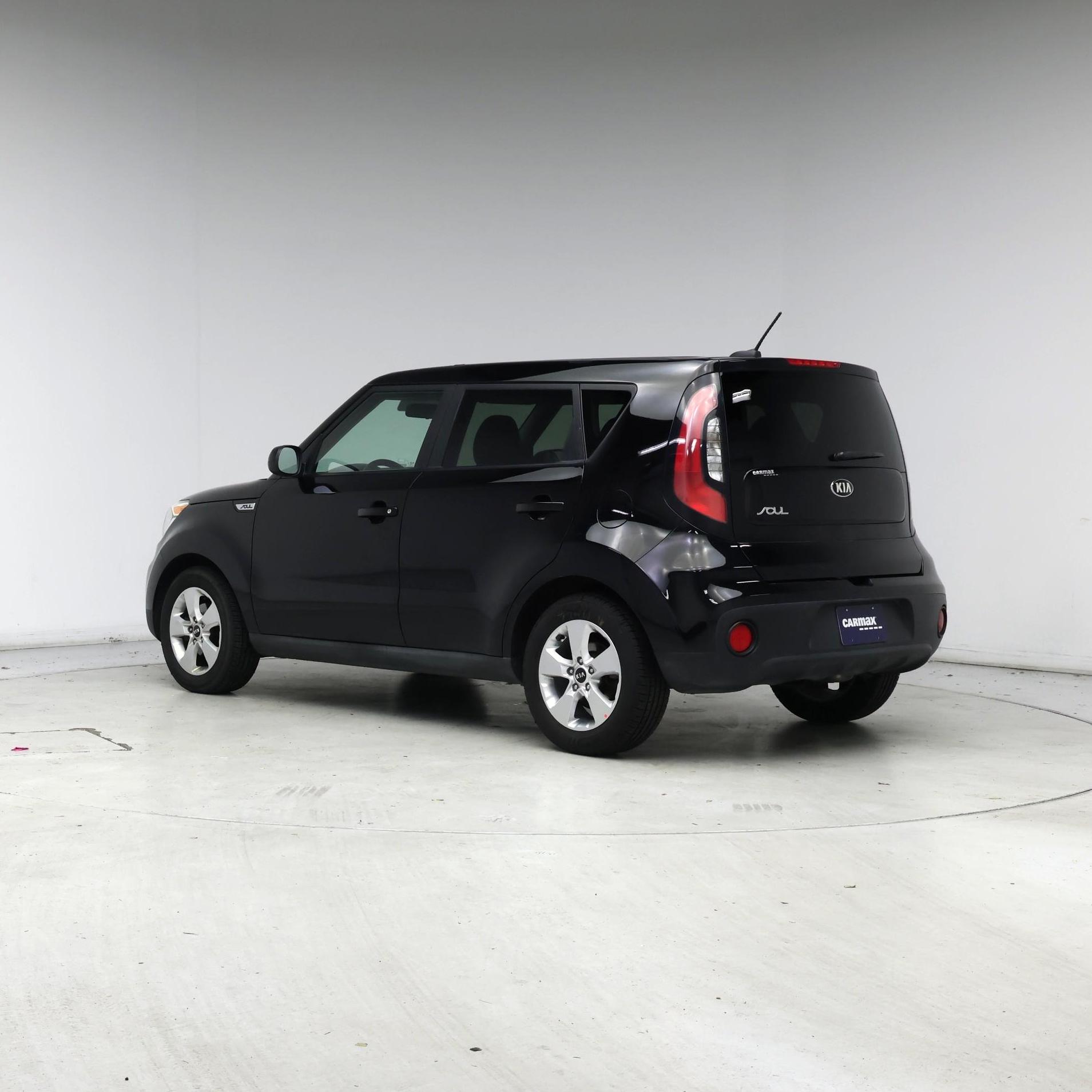 Thumbnail: 2017 Kia Soul - 2