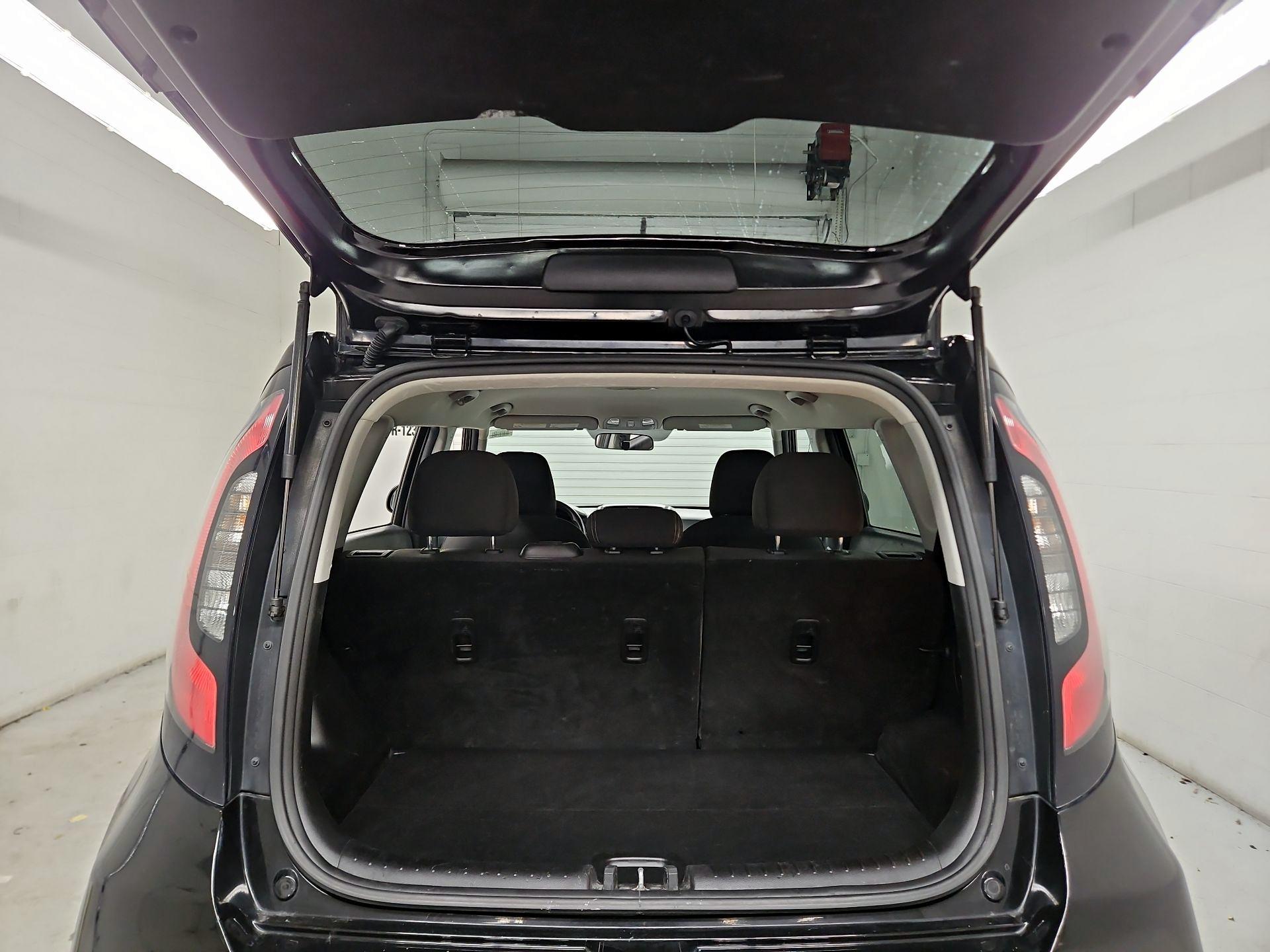 Thumbnail: 2017 Kia Soul - 19