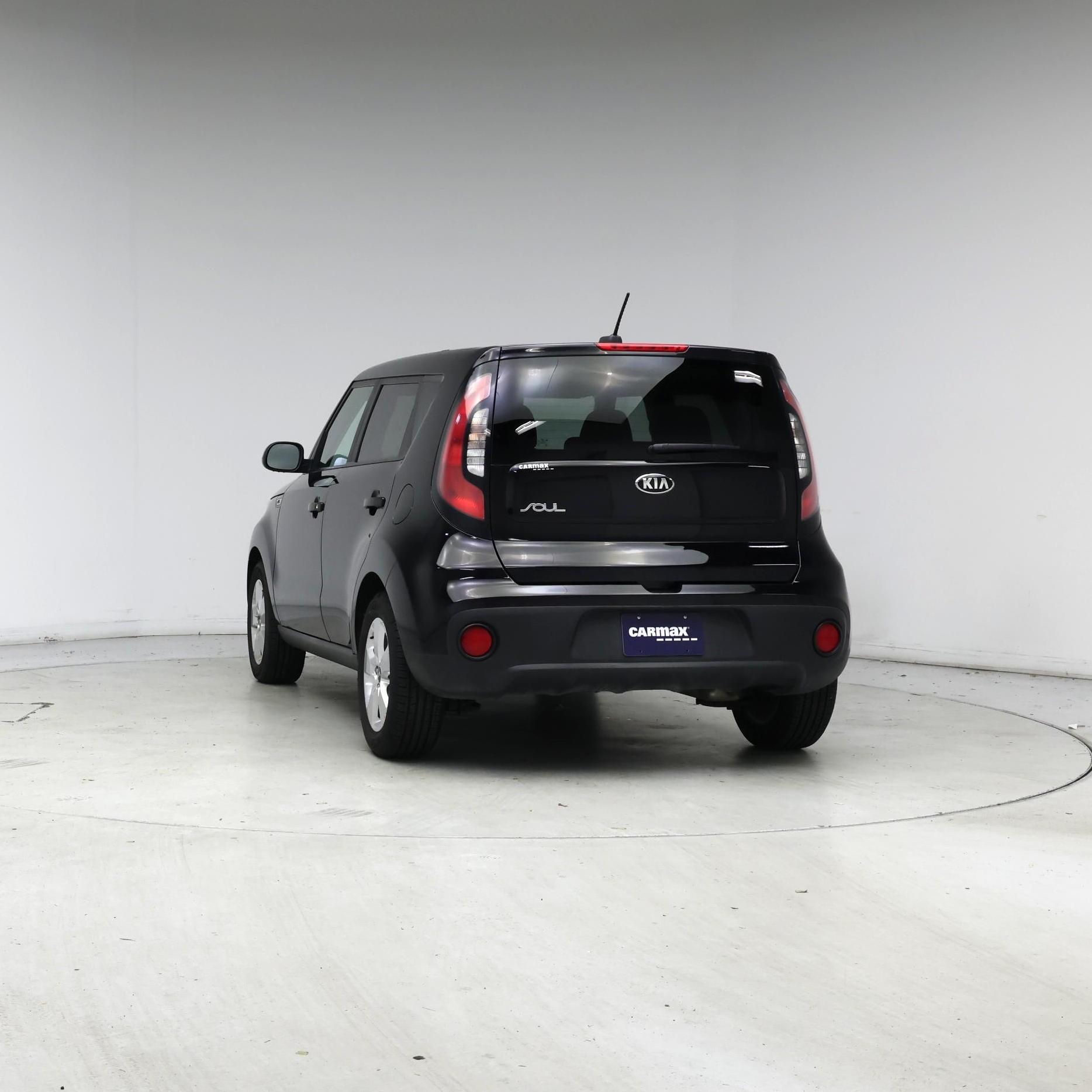 Thumbnail: 2017 Kia Soul - 6