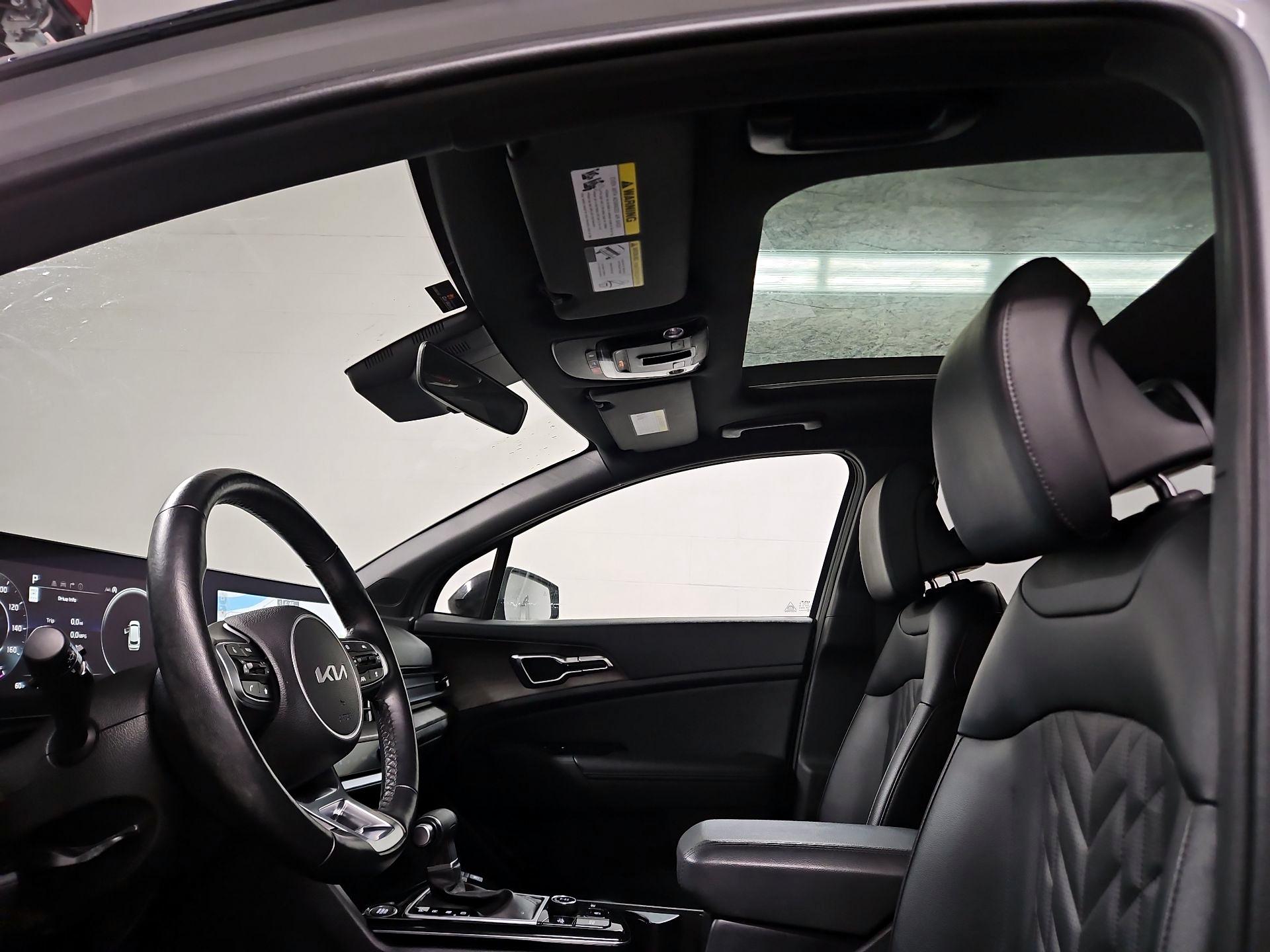 Thumbnail: 2023 Kia Sportage - 20