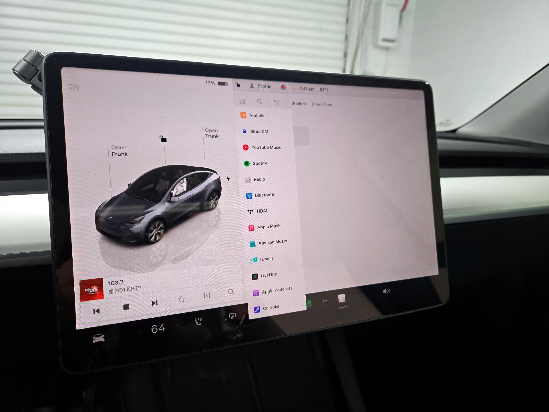 Thumbnail: 2022 Tesla Model Y - 15