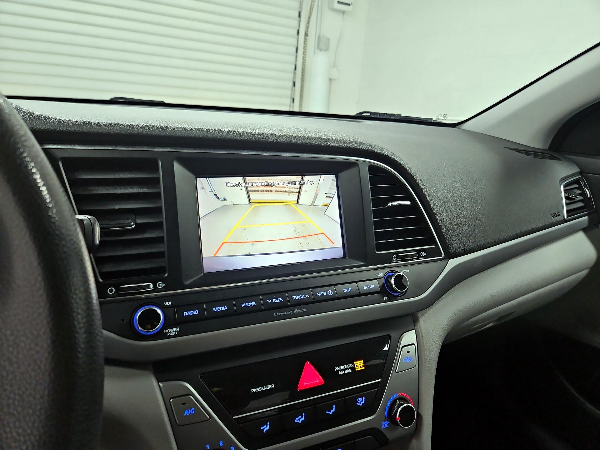 Thumbnail: 2017 Hyundai Elantra - 14