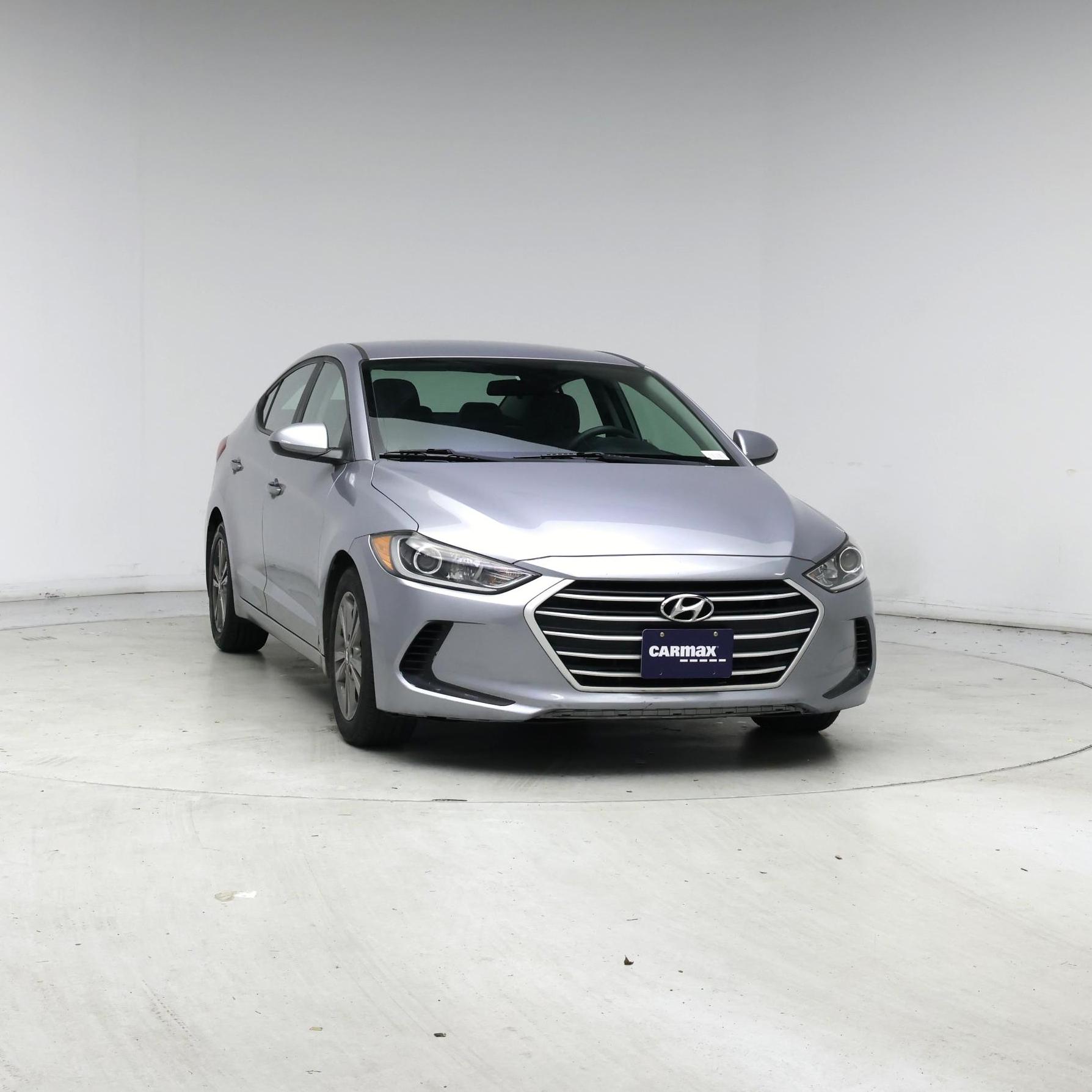 Thumbnail: 2017 Hyundai Elantra - 5