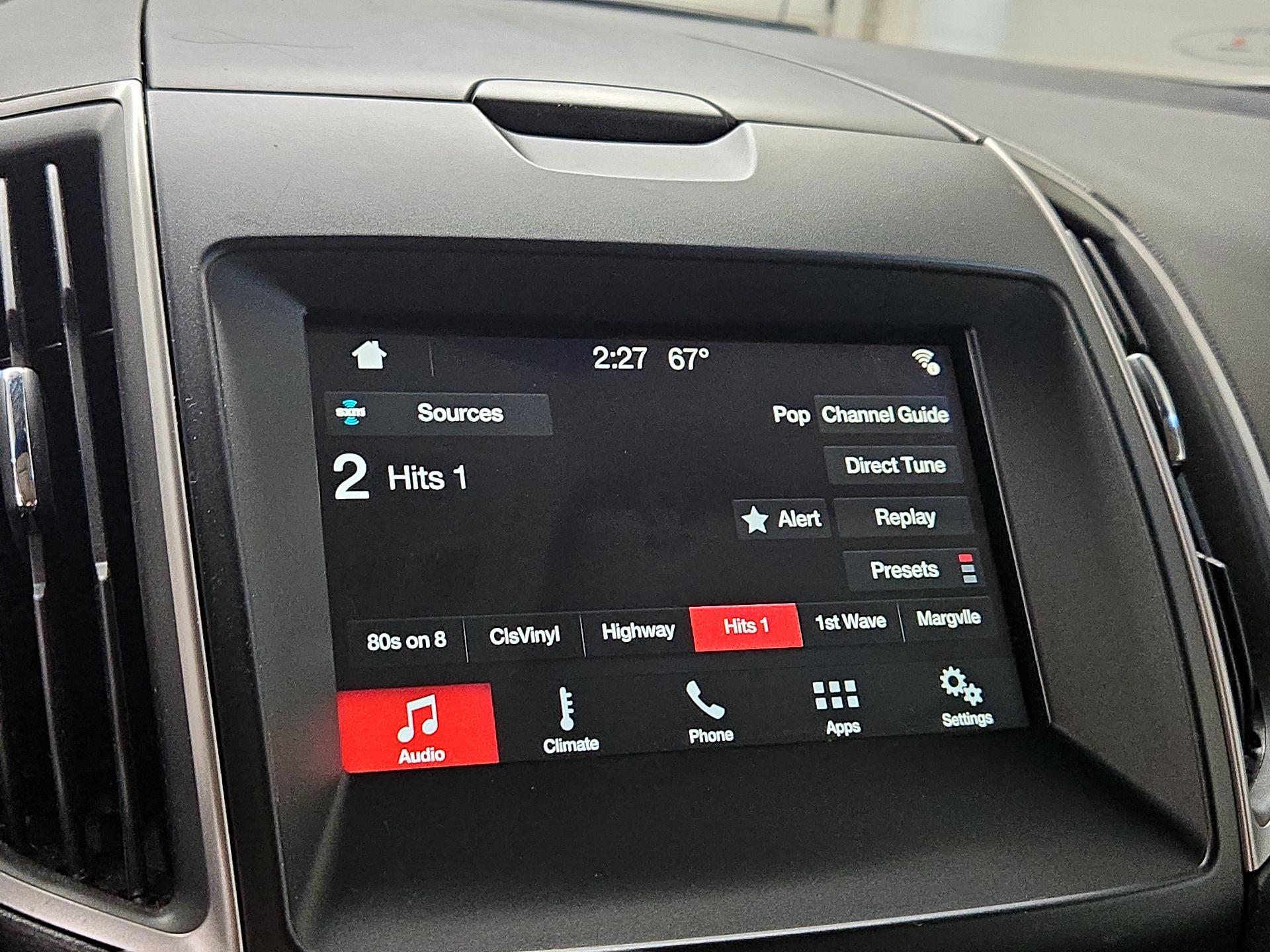 Thumbnail: 2018 Ford Edge - 15