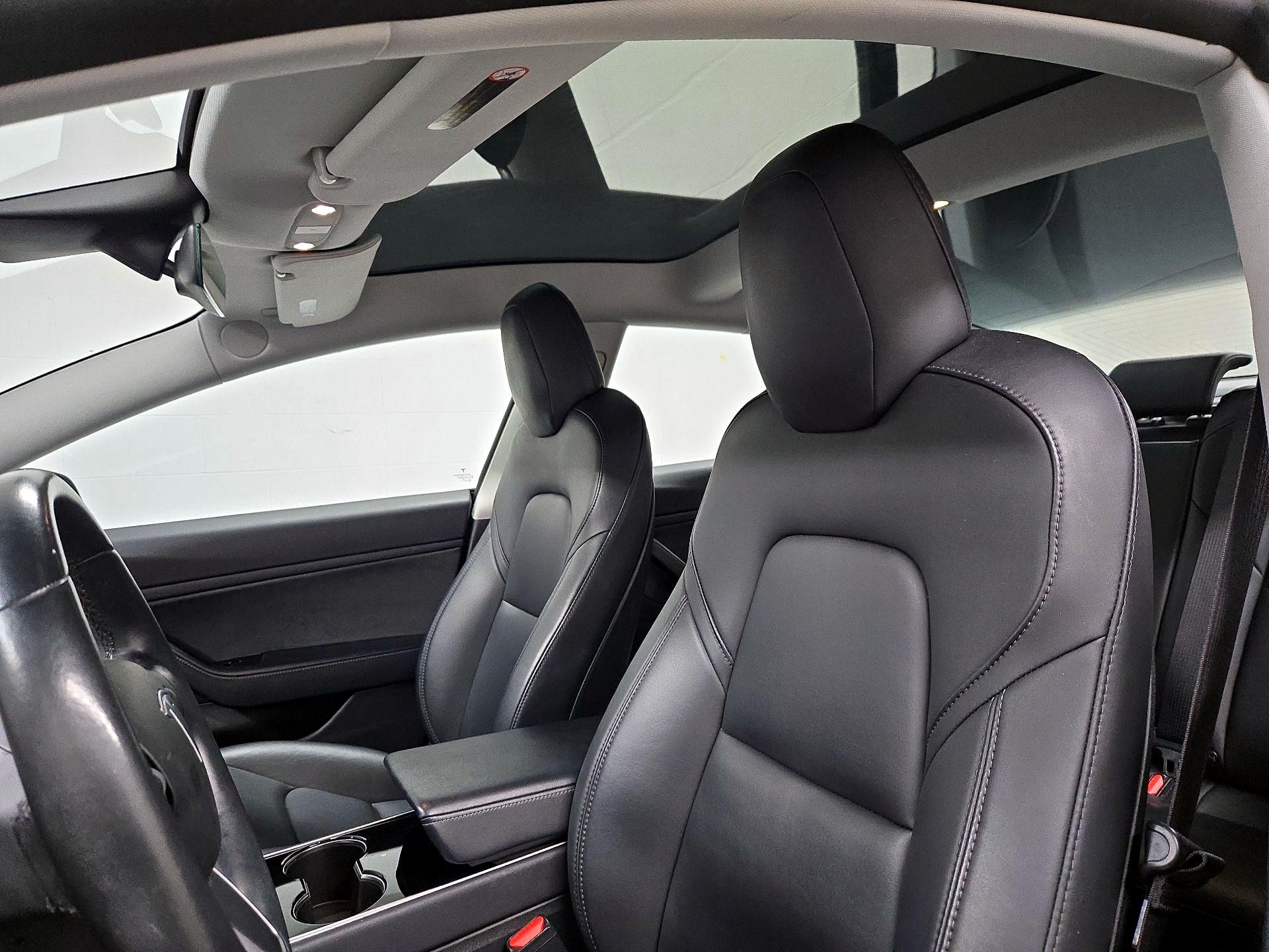 Thumbnail: 2019 Tesla Model 3 - 19