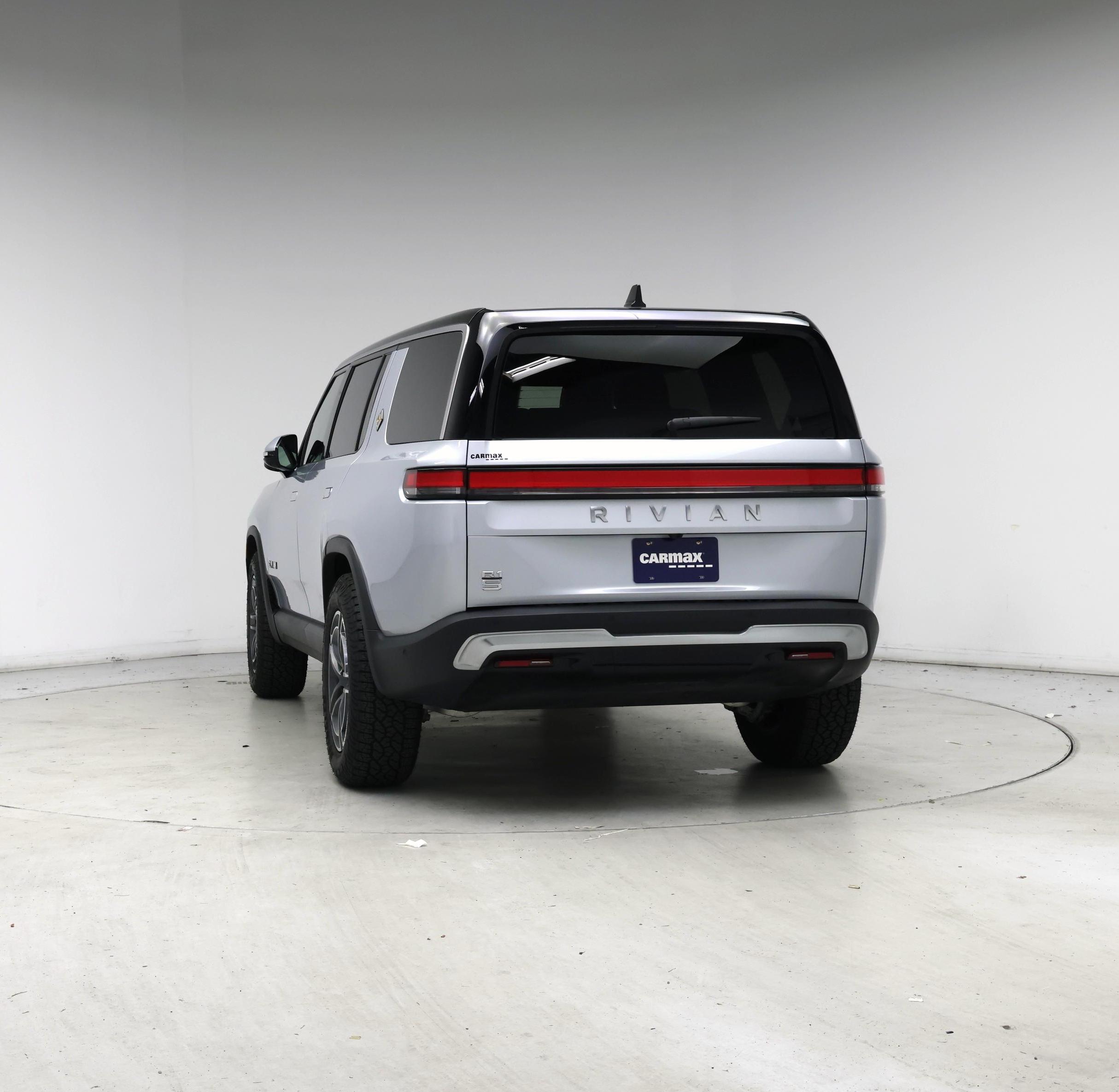 Thumbnail: 2025 Rivian R1S - 6