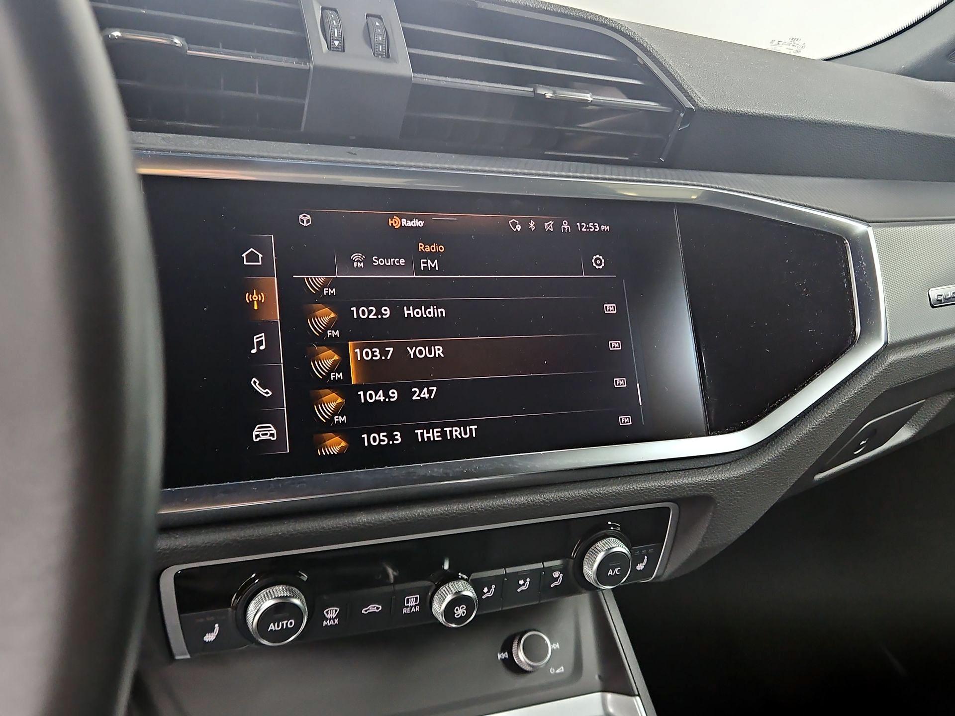 Thumbnail: 2022 Audi Q3 - 15