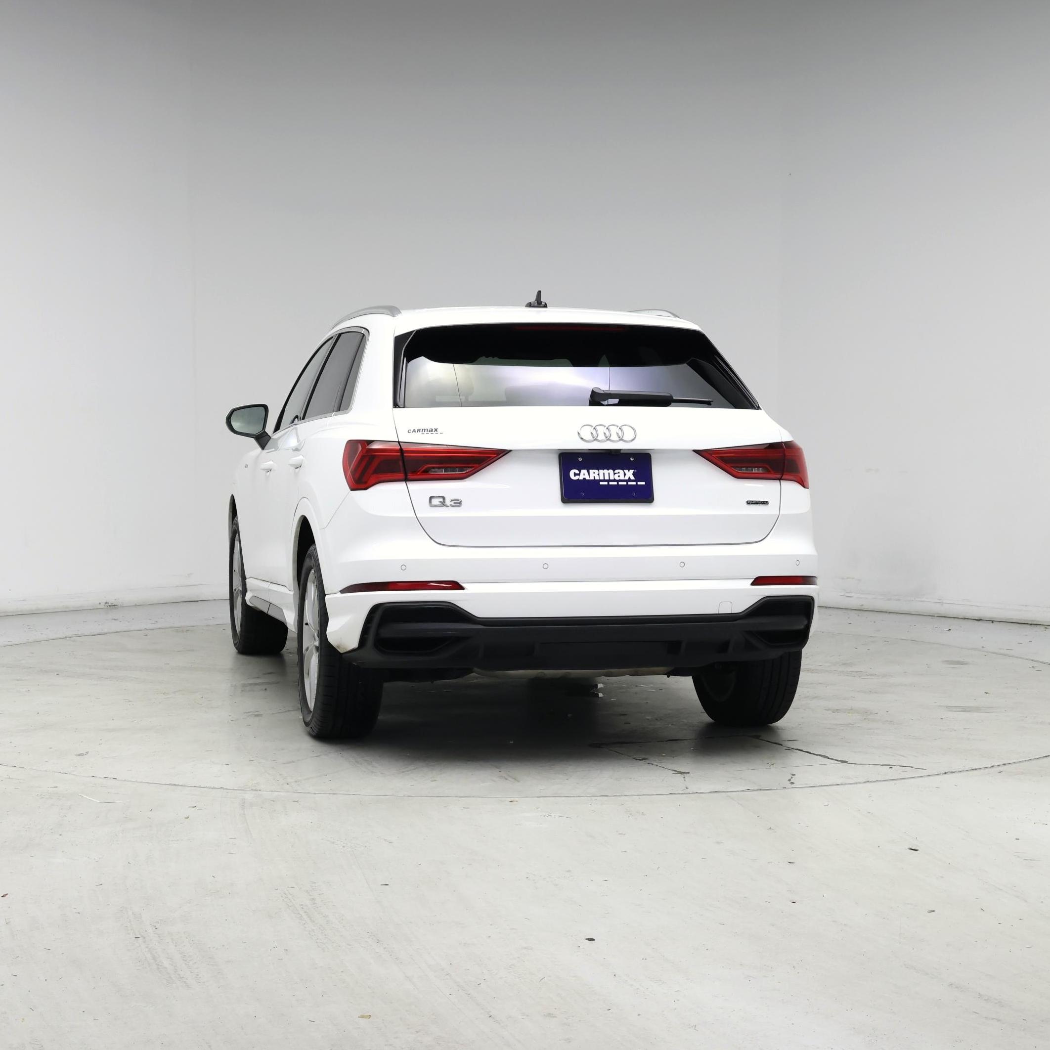 Thumbnail: 2022 Audi Q3 - 6