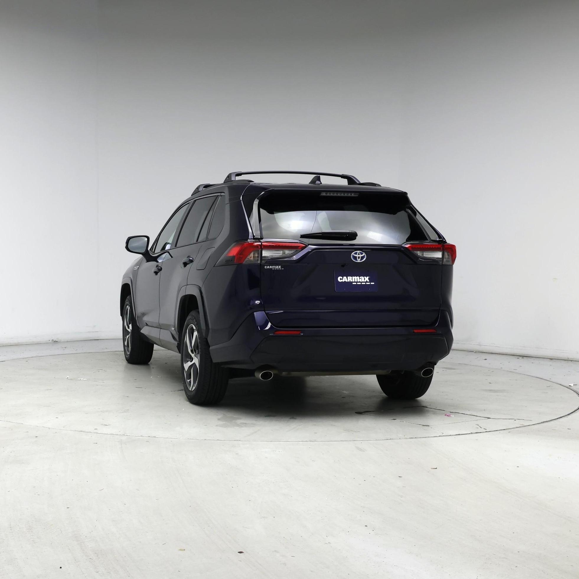 Thumbnail: 2021 Toyota RAV4 - 6