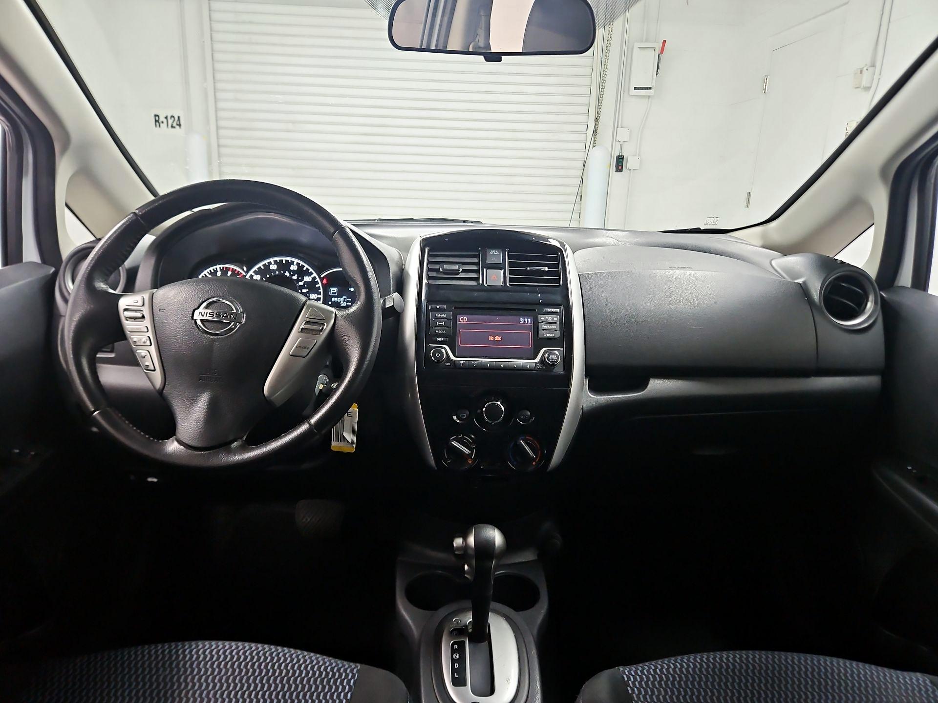 Thumbnail: 2017 Nissan Versa Note - 9