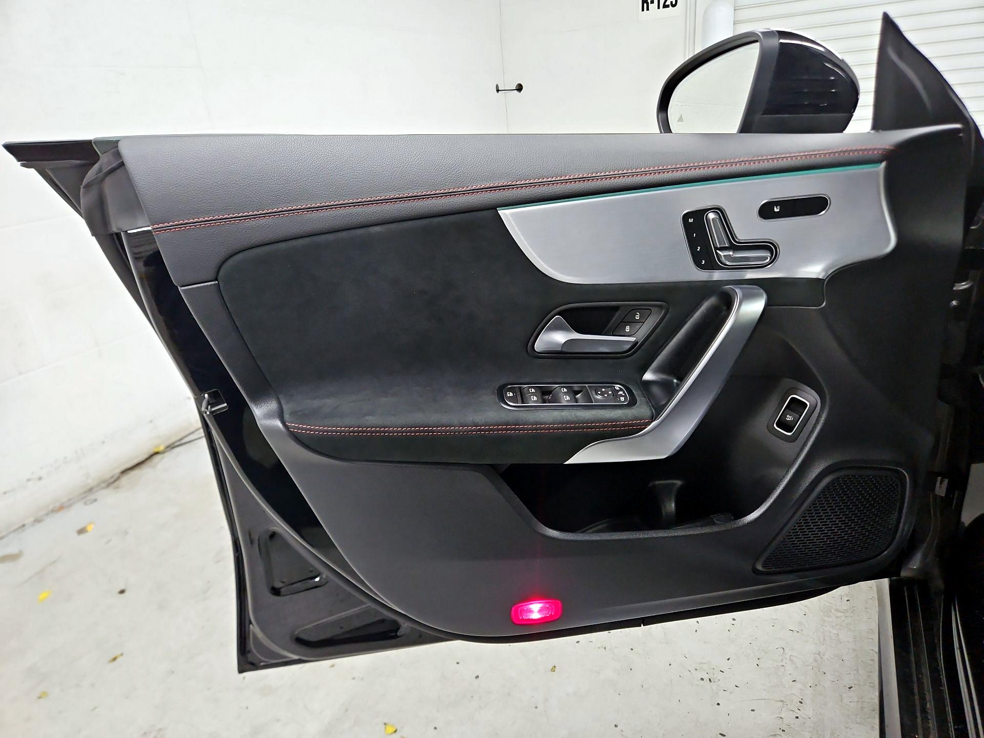 Thumbnail: 2022 Mercedes-Benz CLA - 12