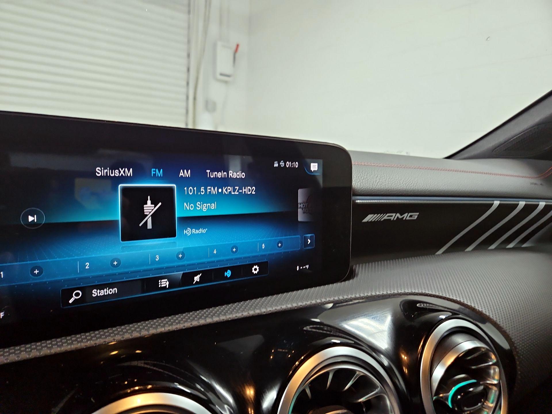 Thumbnail: 2022 Mercedes-Benz CLA - 16