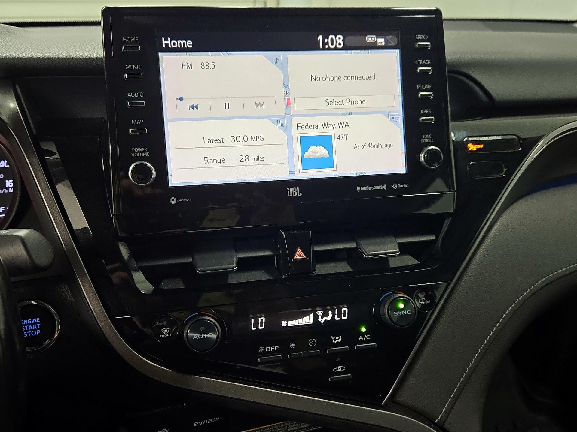 Thumbnail: 2021 Toyota Camry - 16