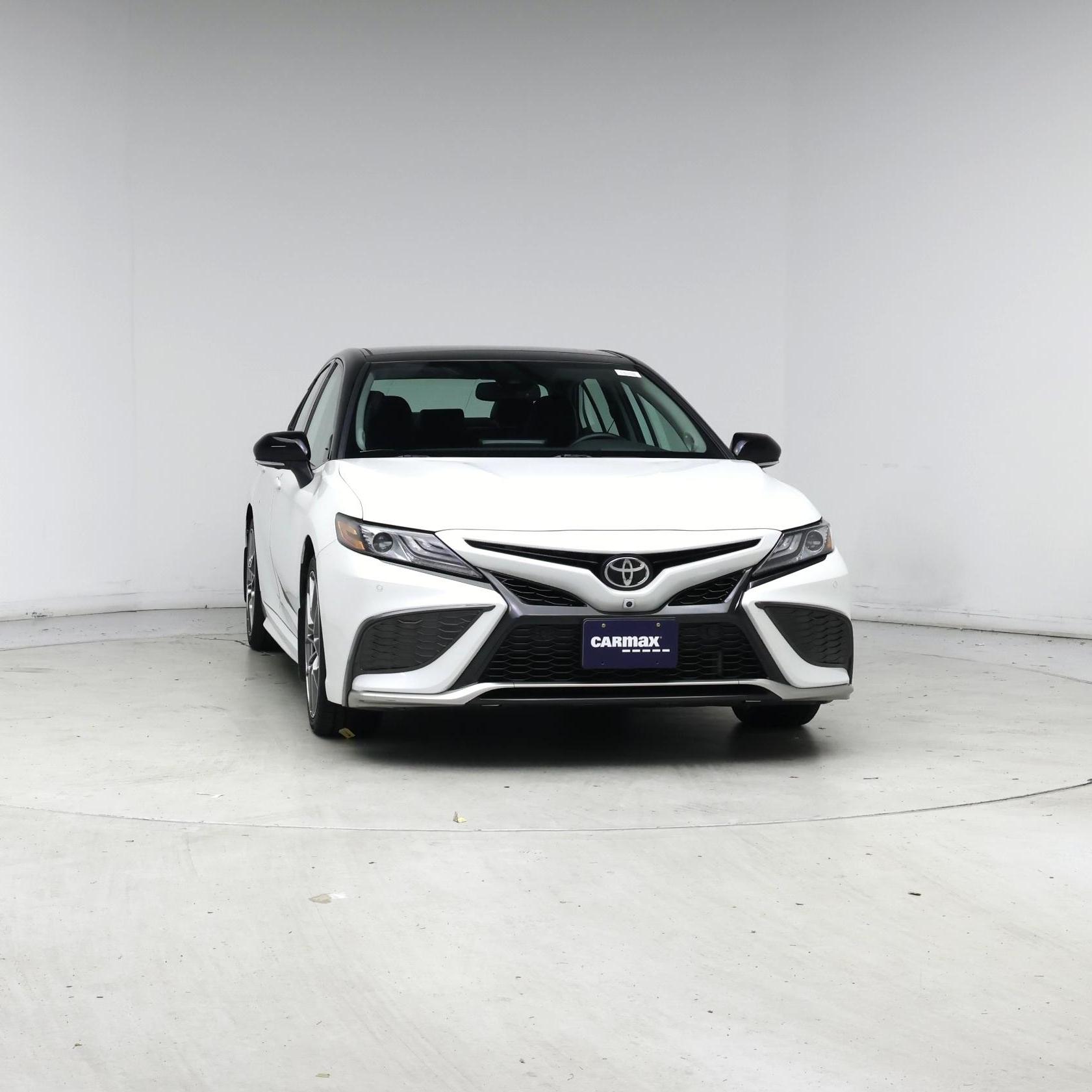 Thumbnail: 2021 Toyota Camry - 5