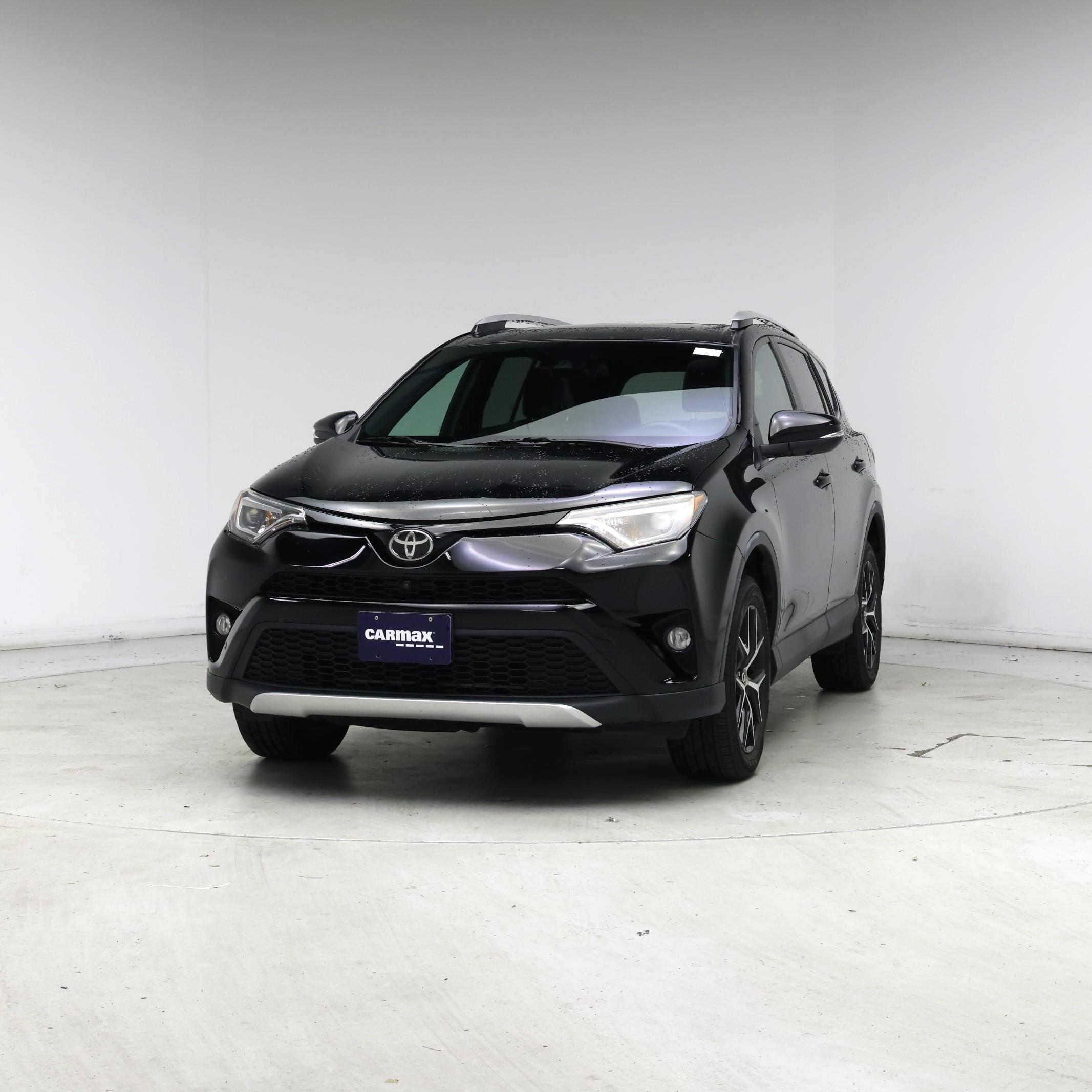 Thumbnail: 2016 Toyota RAV4 - 4
