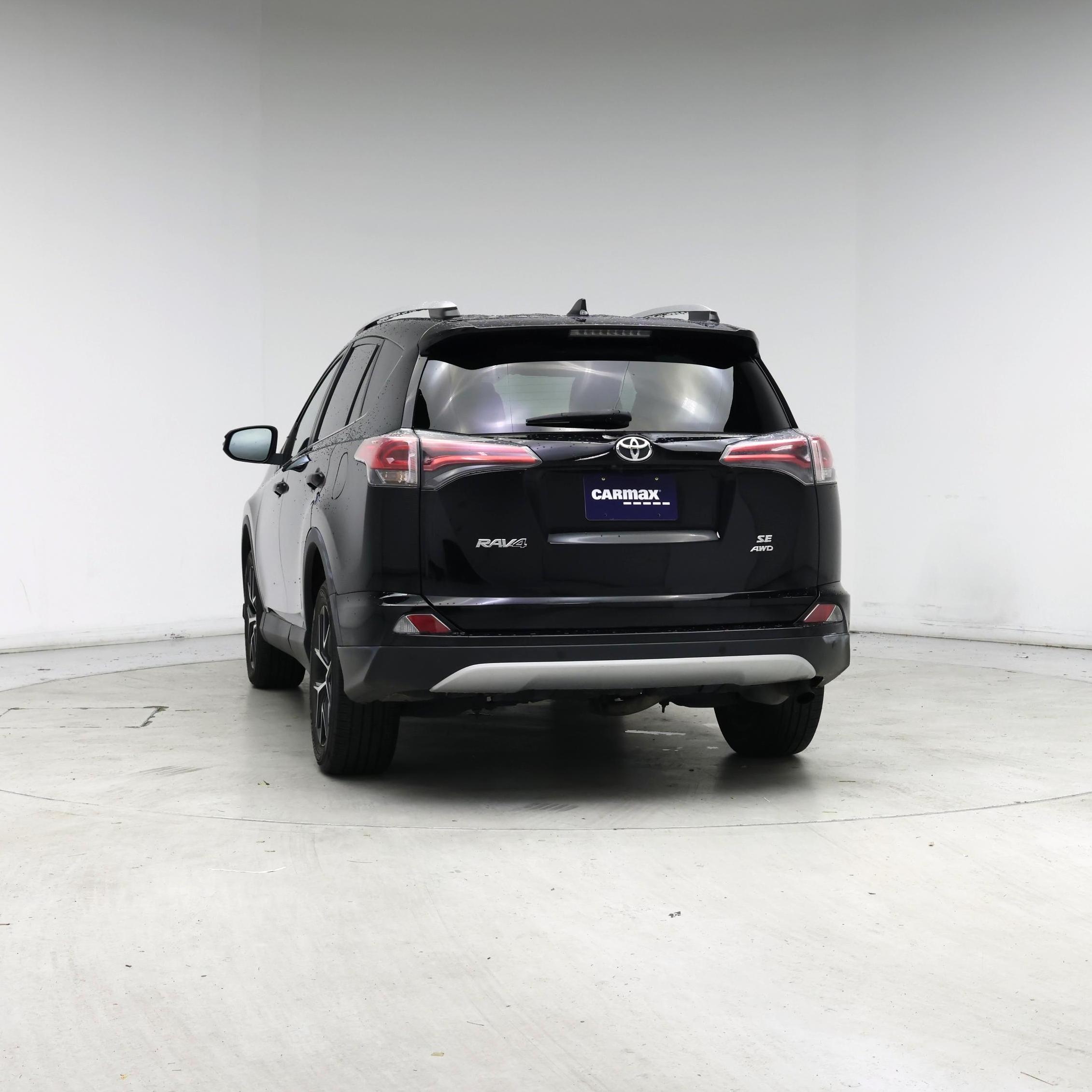 Thumbnail: 2016 Toyota RAV4 - 6