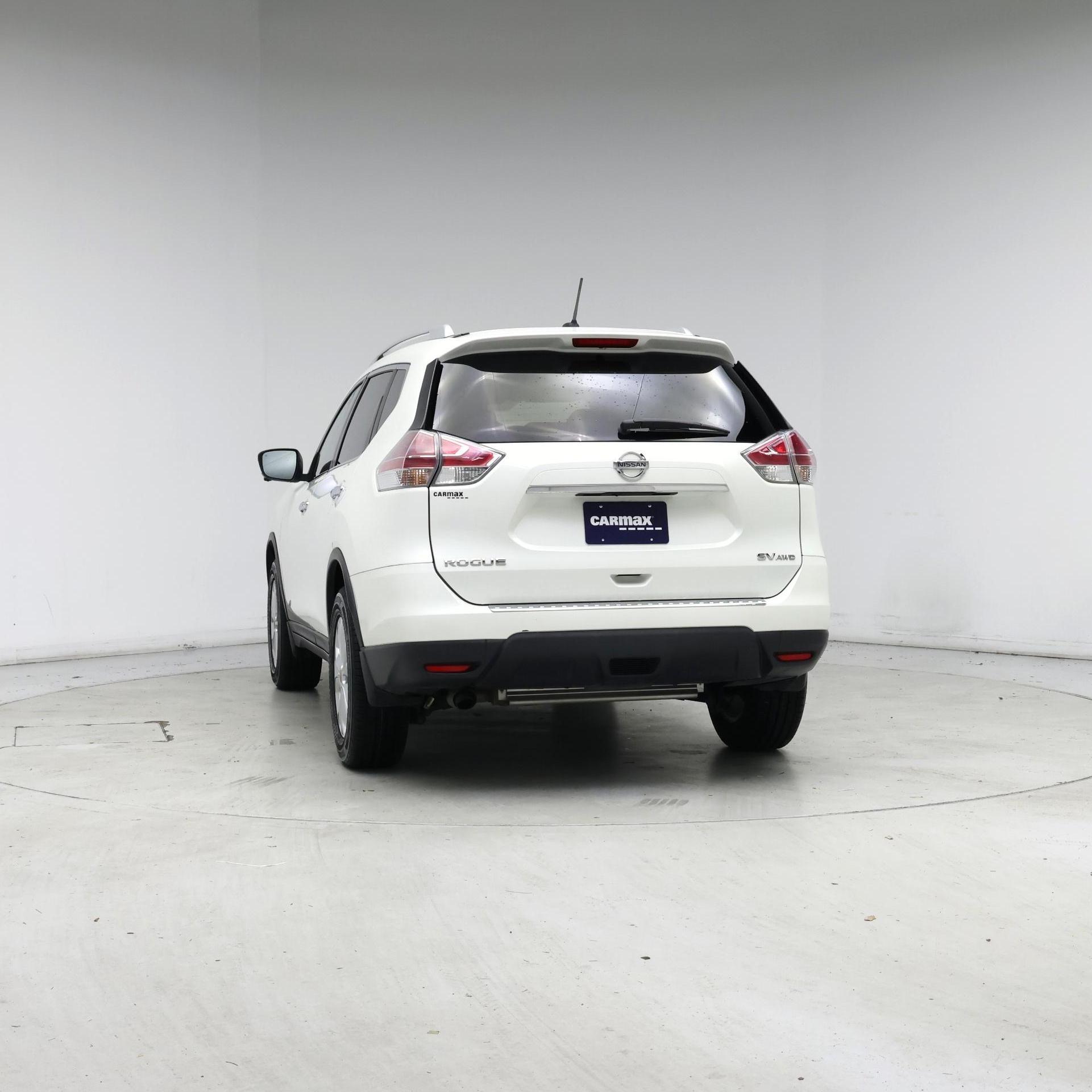 Thumbnail: 2015 Nissan Rogue - 6