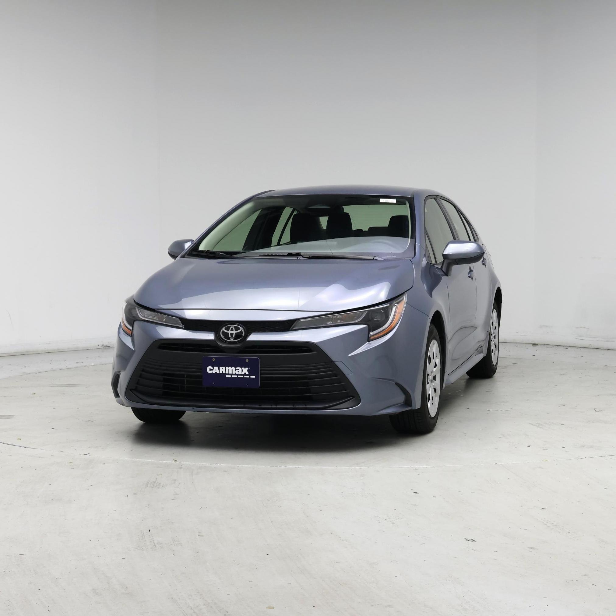 Thumbnail: 2023 Toyota Corolla - 4
