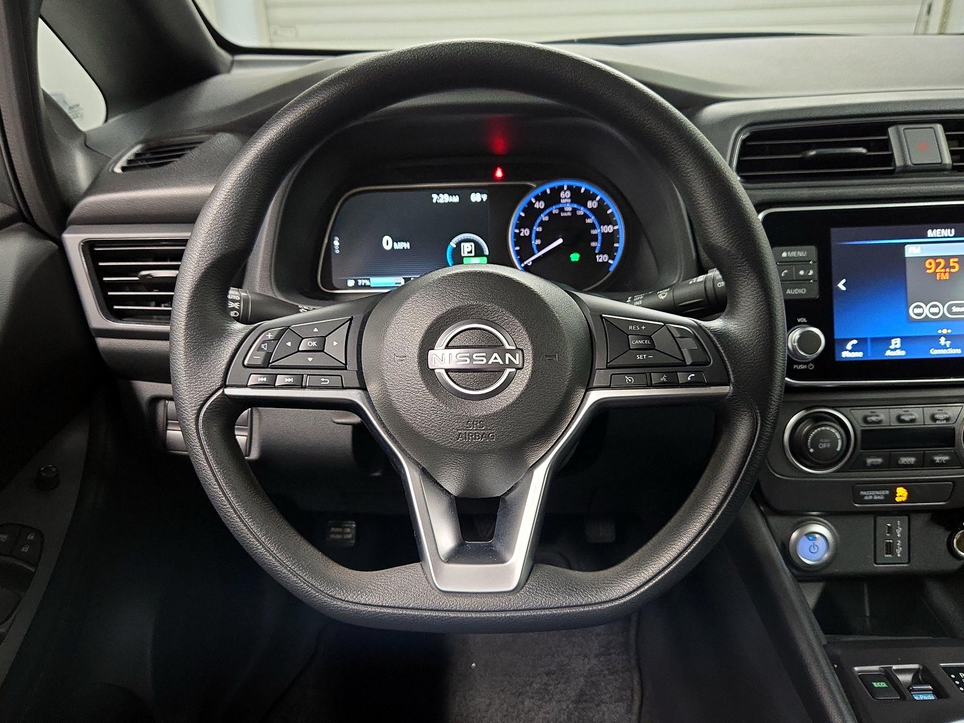 Thumbnail: 2023 Nissan Leaf - 10