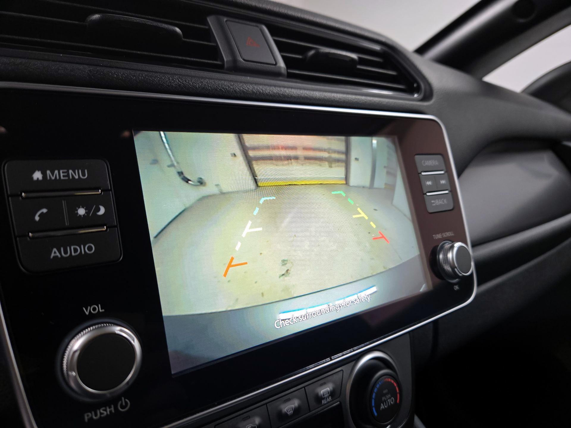 Thumbnail: 2023 Nissan Leaf - 14