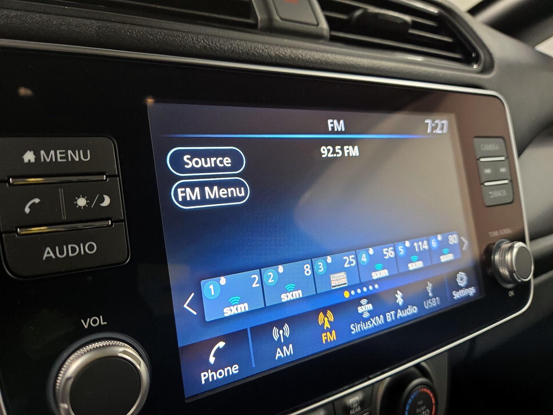 Thumbnail: 2023 Nissan Leaf - 15