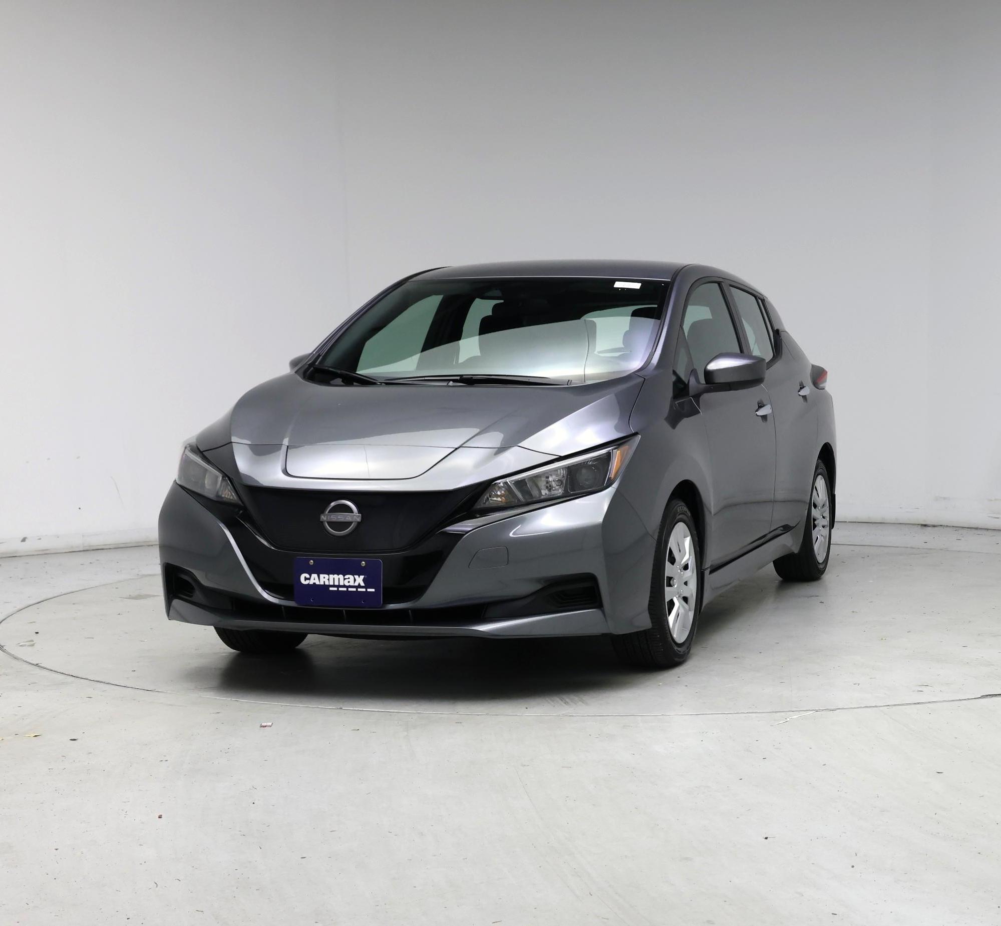 Thumbnail: 2023 Nissan Leaf - 4