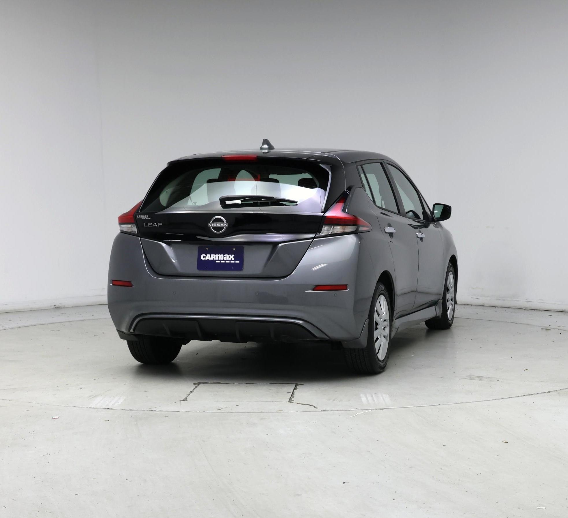 Thumbnail: 2023 Nissan Leaf - 8