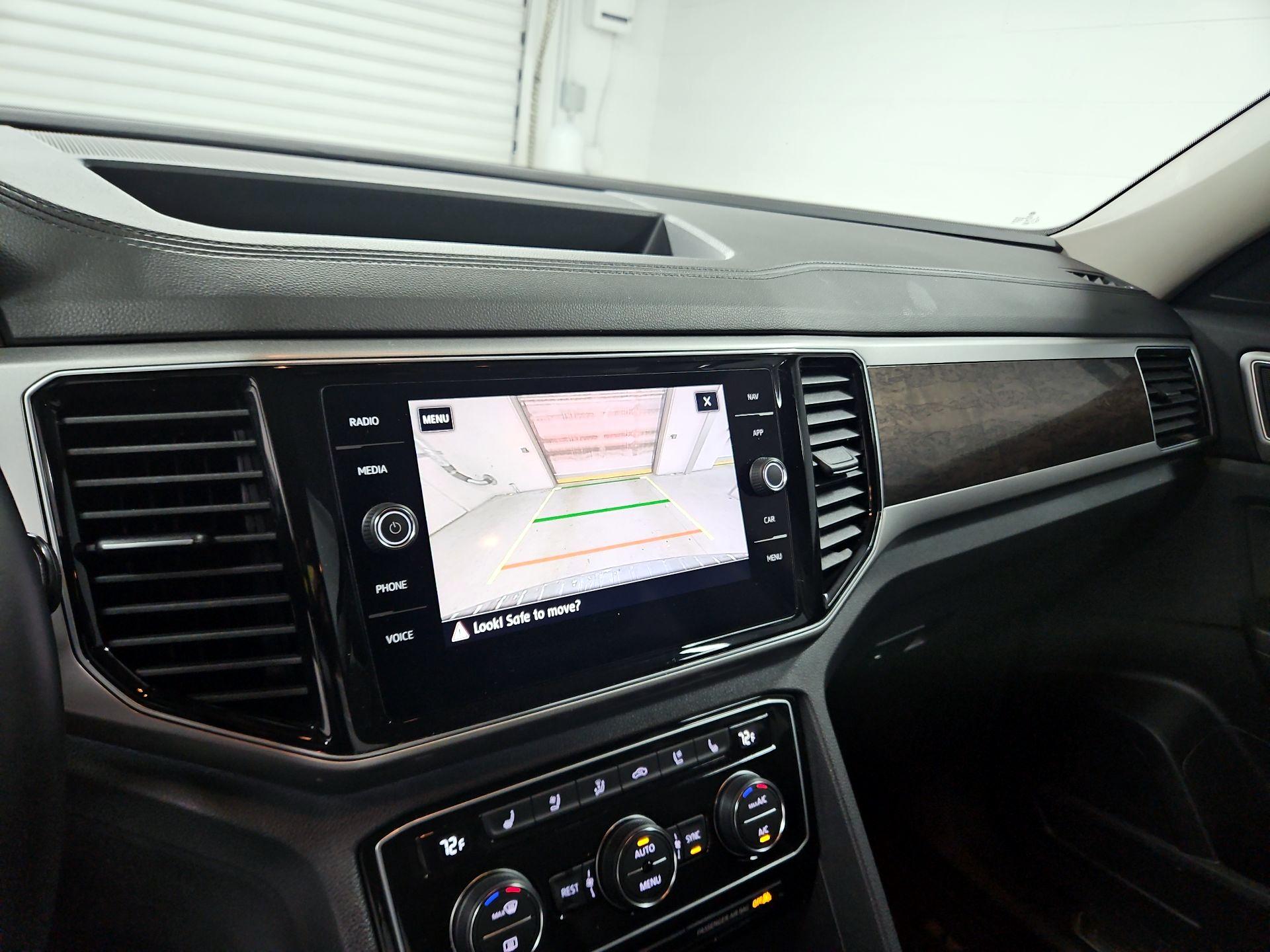 Thumbnail: 2019 Volkswagen Atlas - 15