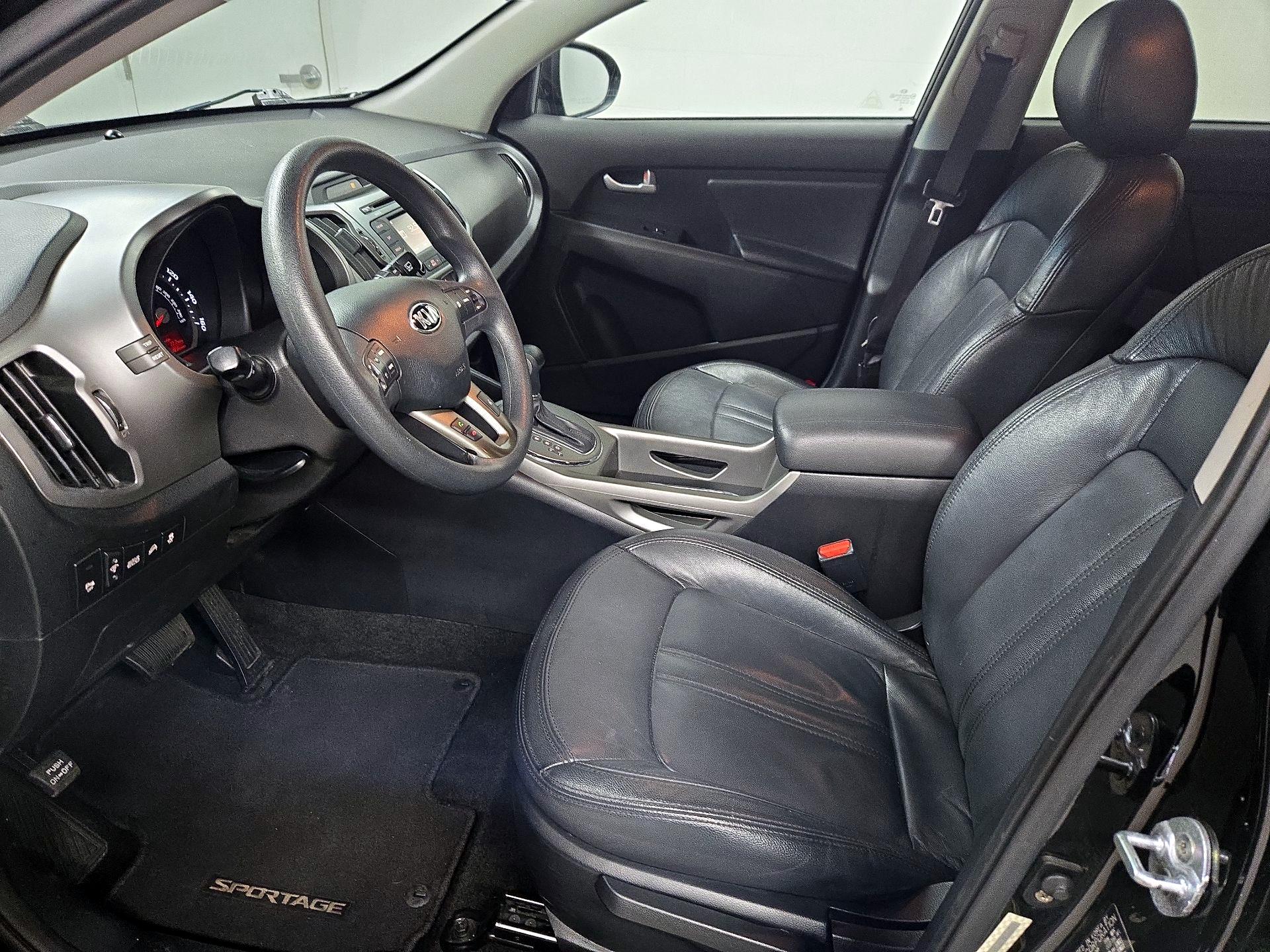 Thumbnail: 2014 Kia Sportage - 11