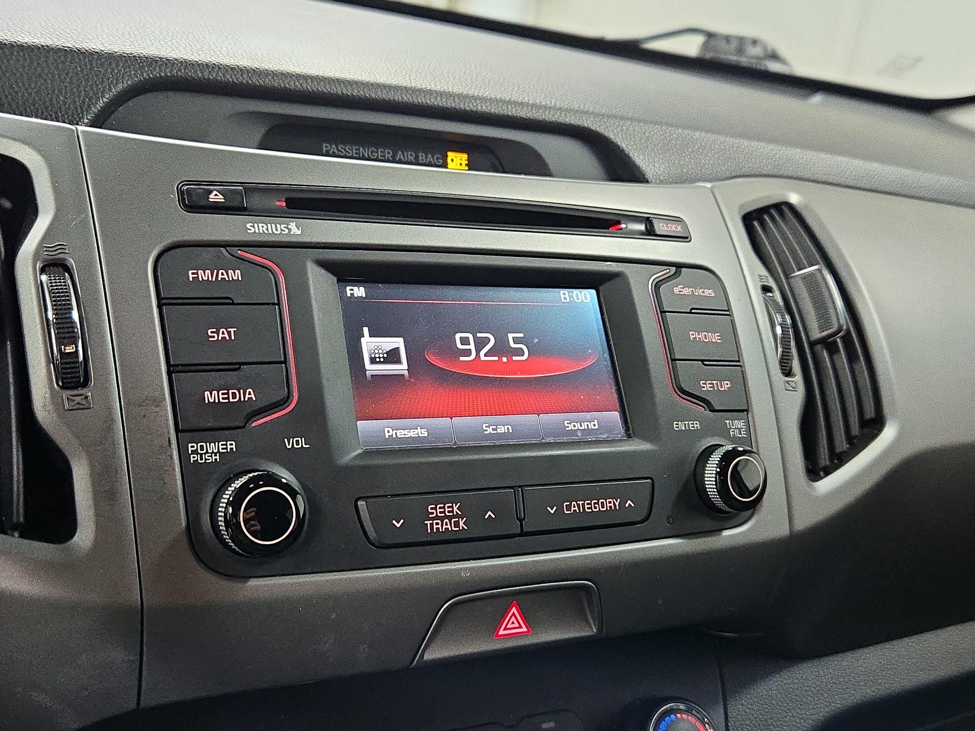 Thumbnail: 2014 Kia Sportage - 15