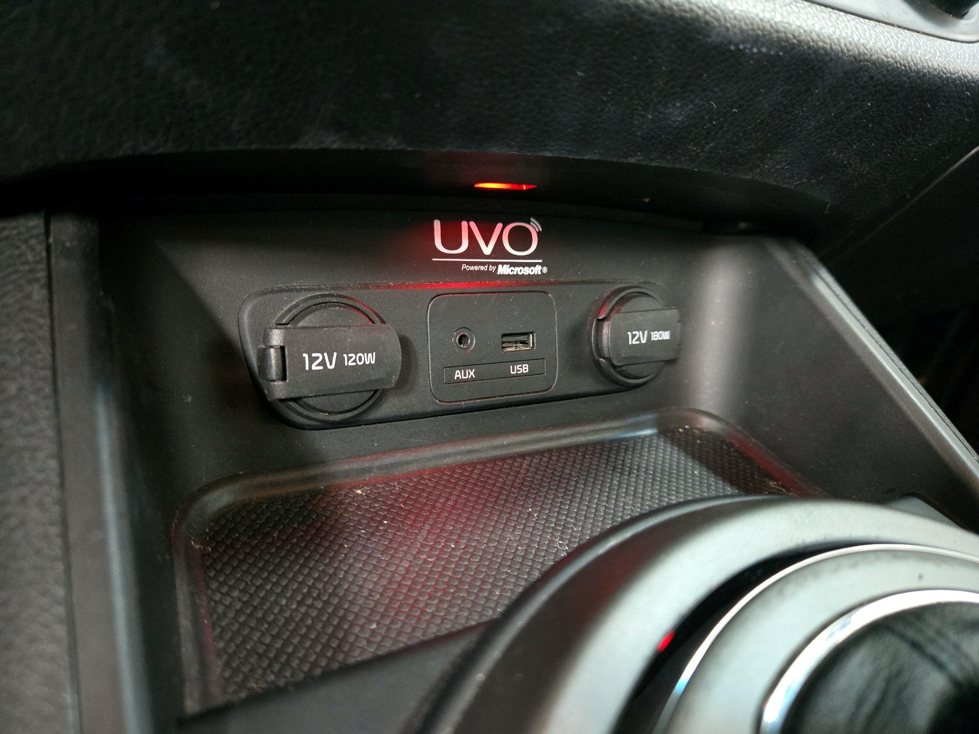 Thumbnail: 2014 Kia Sportage - 18