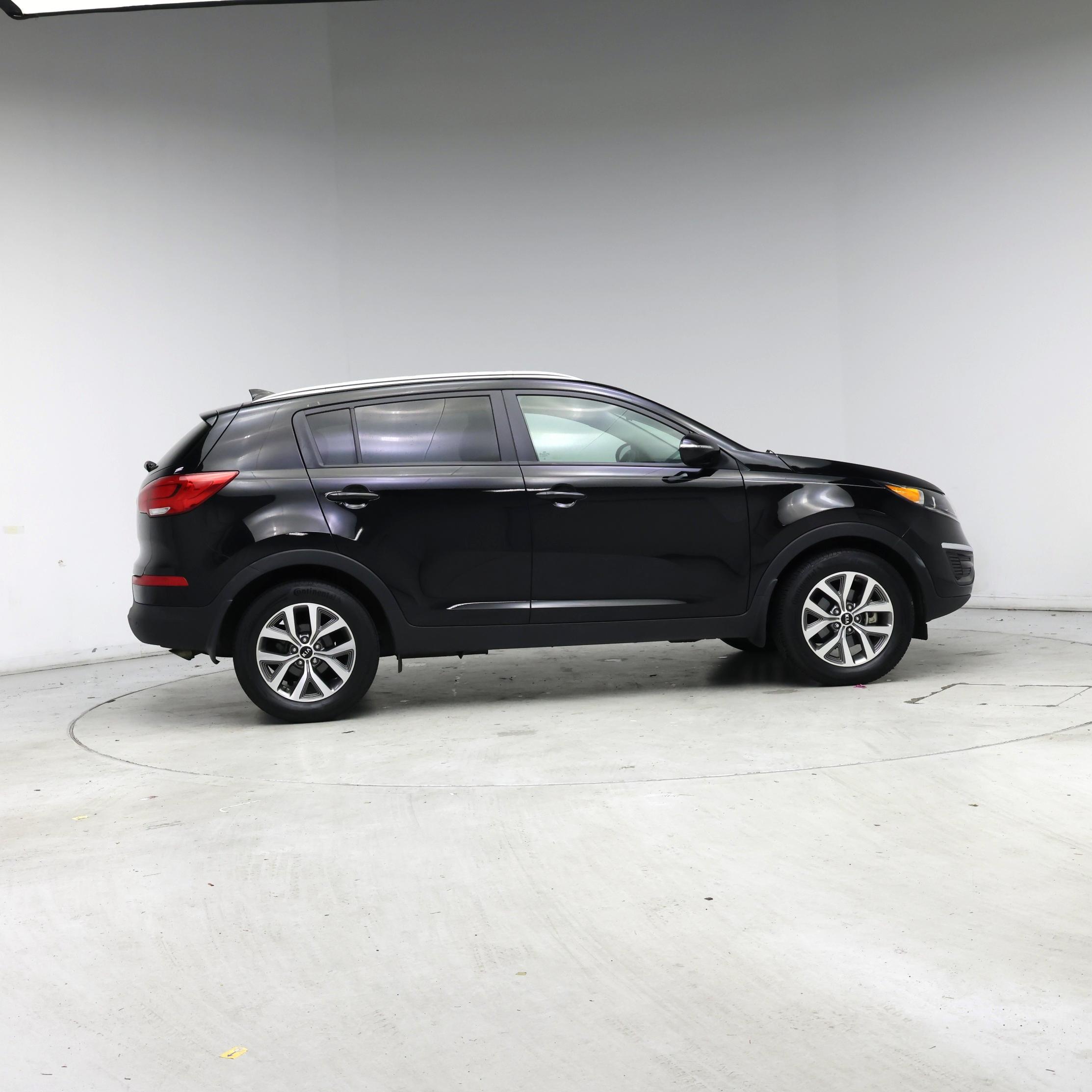 Thumbnail: 2014 Kia Sportage - 7