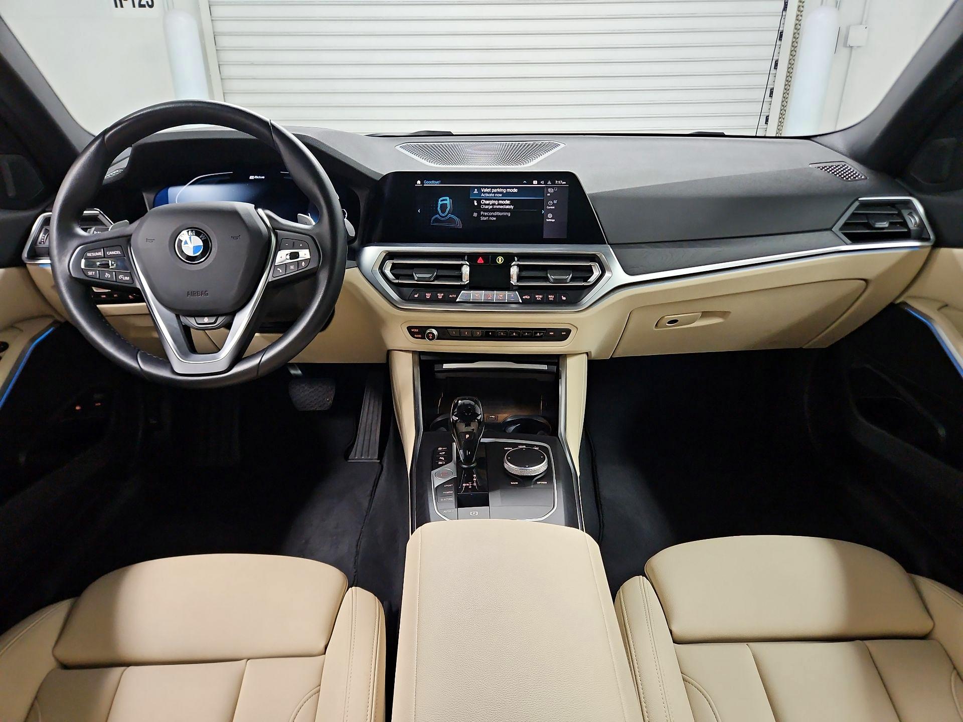 Thumbnail: 2021 BMW 3 Series - 9