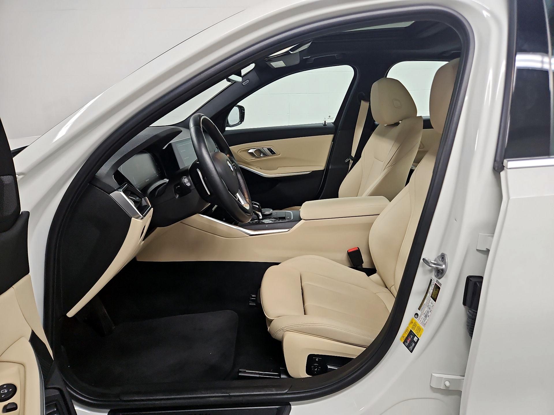 Thumbnail: 2021 BMW 3 Series - 11