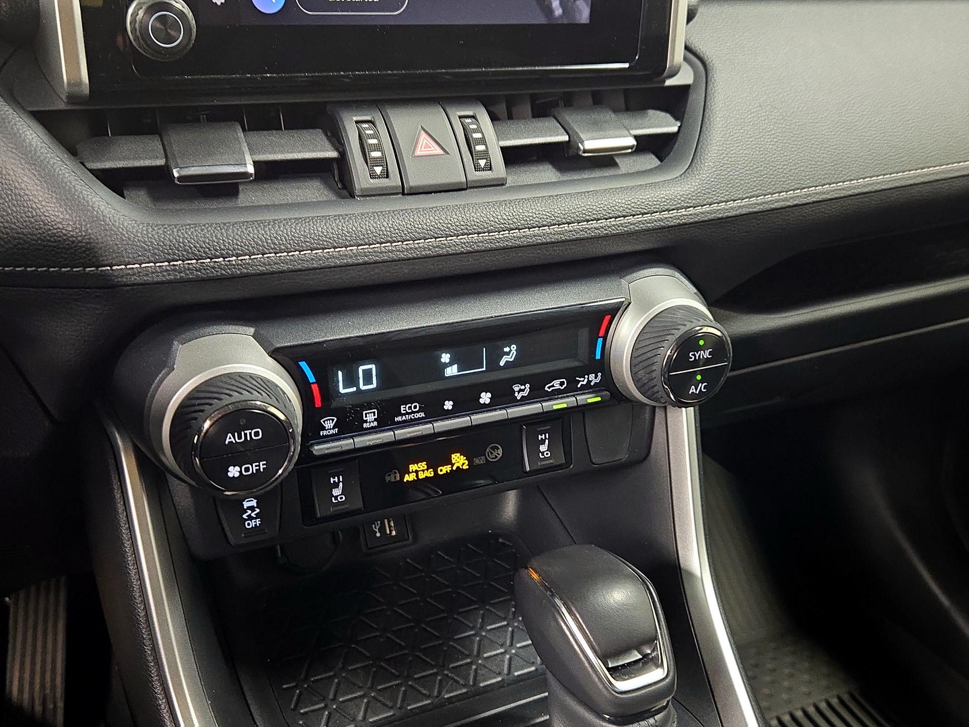 Thumbnail: 2023 Toyota RAV4 - 16