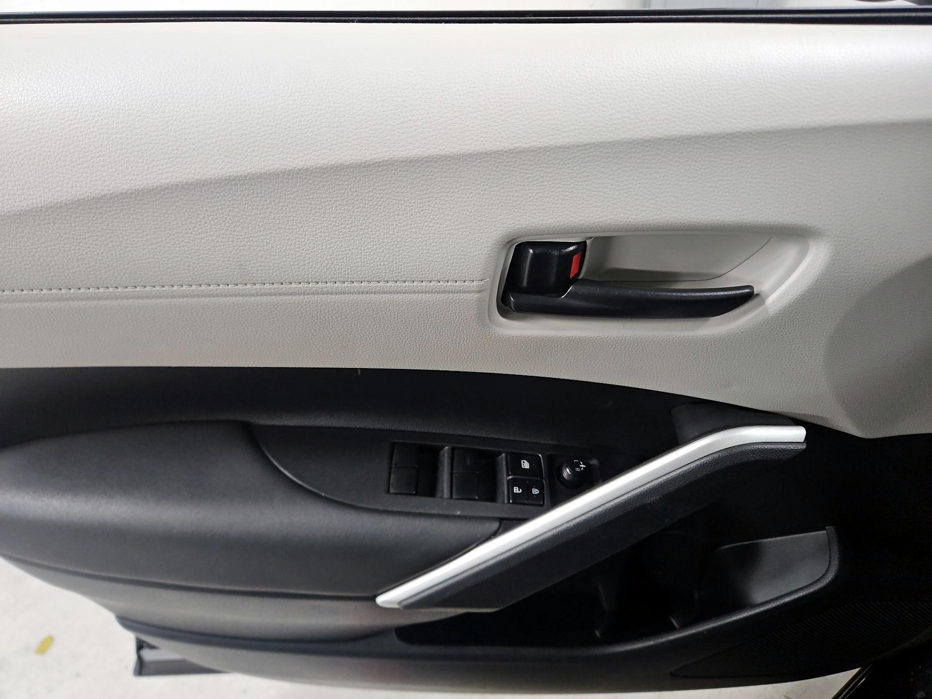 Thumbnail: 2024 Toyota Corolla Cross - 12