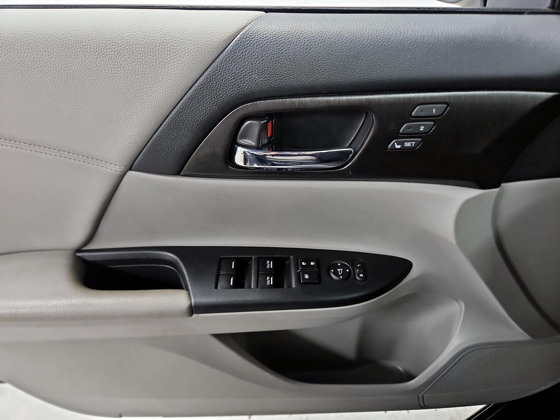 Thumbnail: 2014 Honda Accord - 12