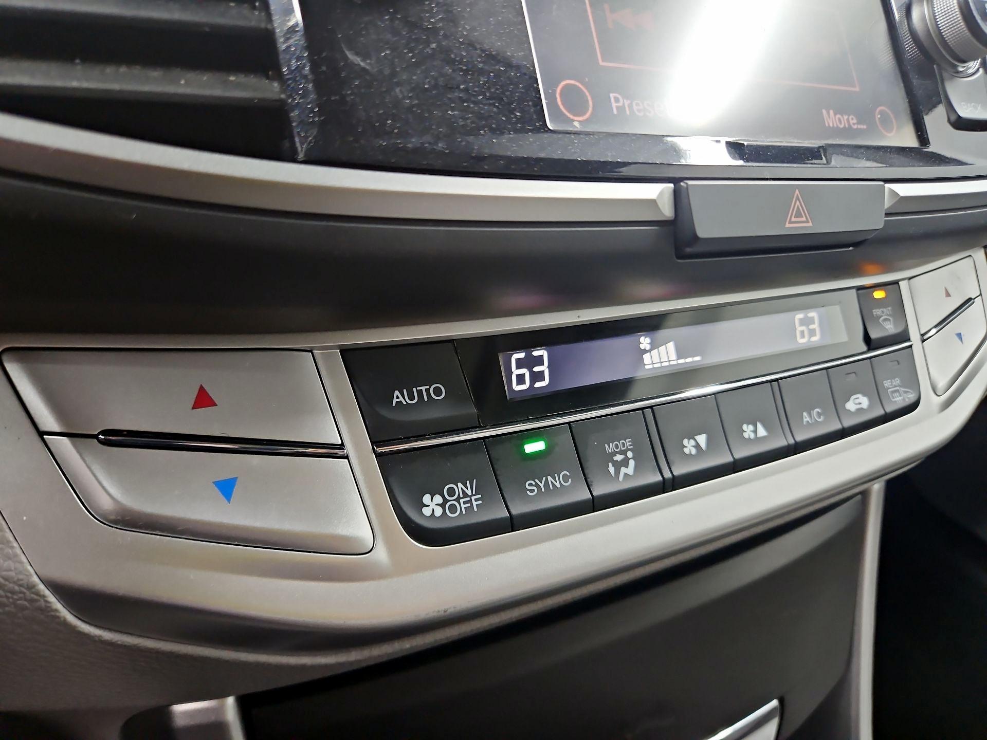 Thumbnail: 2014 Honda Accord - 16