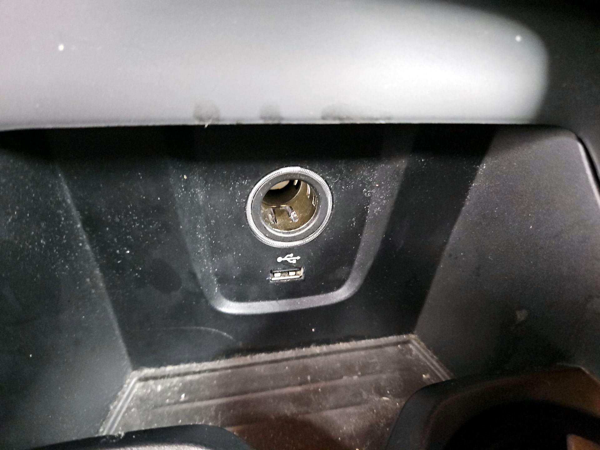 Thumbnail: 2021 BMW X1 - 19