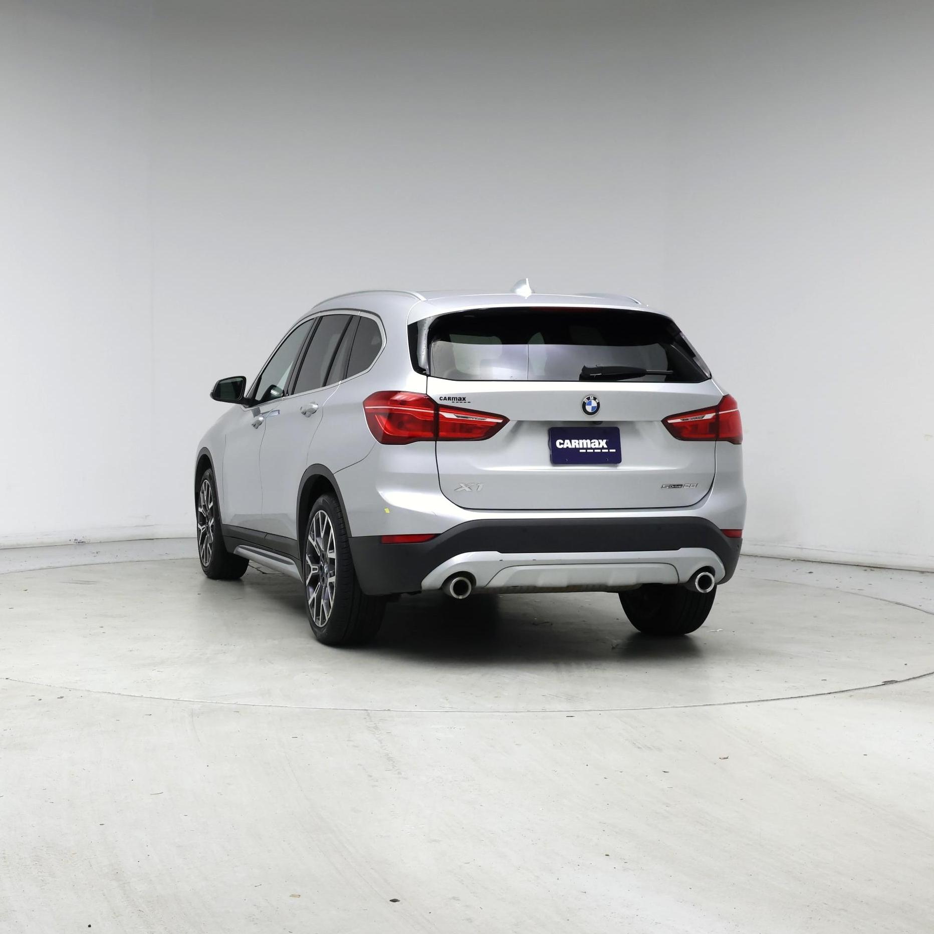 Thumbnail: 2021 BMW X1 - 6