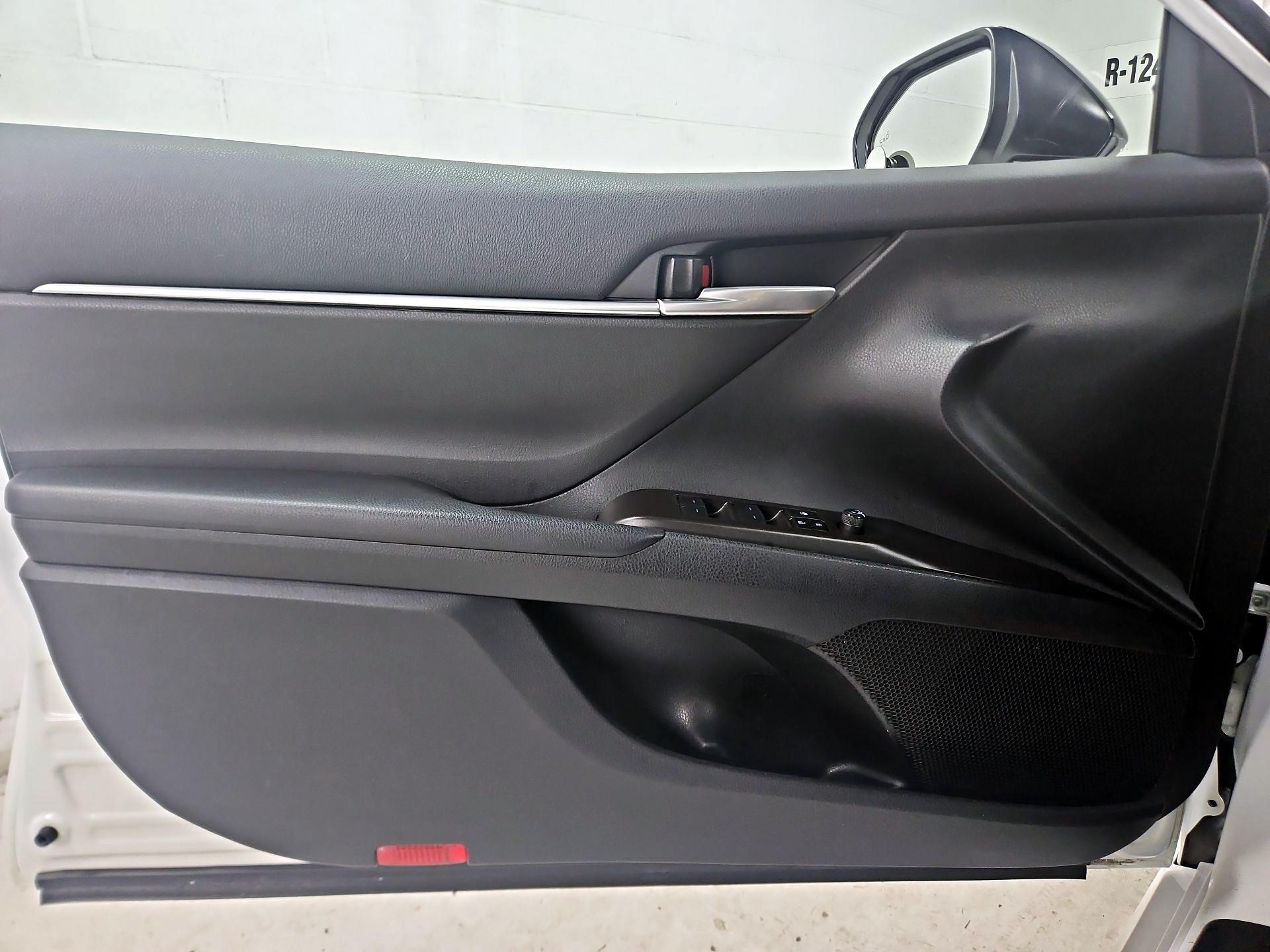 Thumbnail: 2024 Toyota Camry - 12