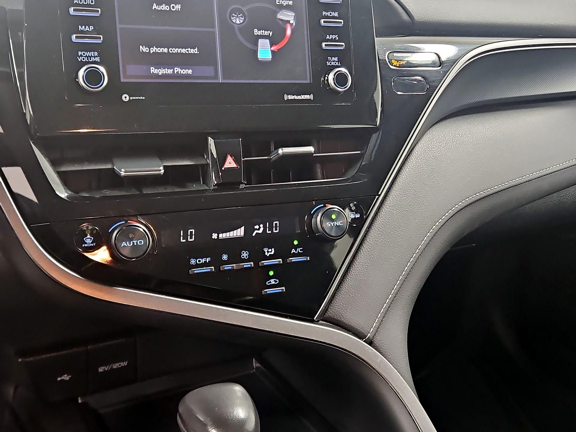 Thumbnail: 2024 Toyota Camry - 16