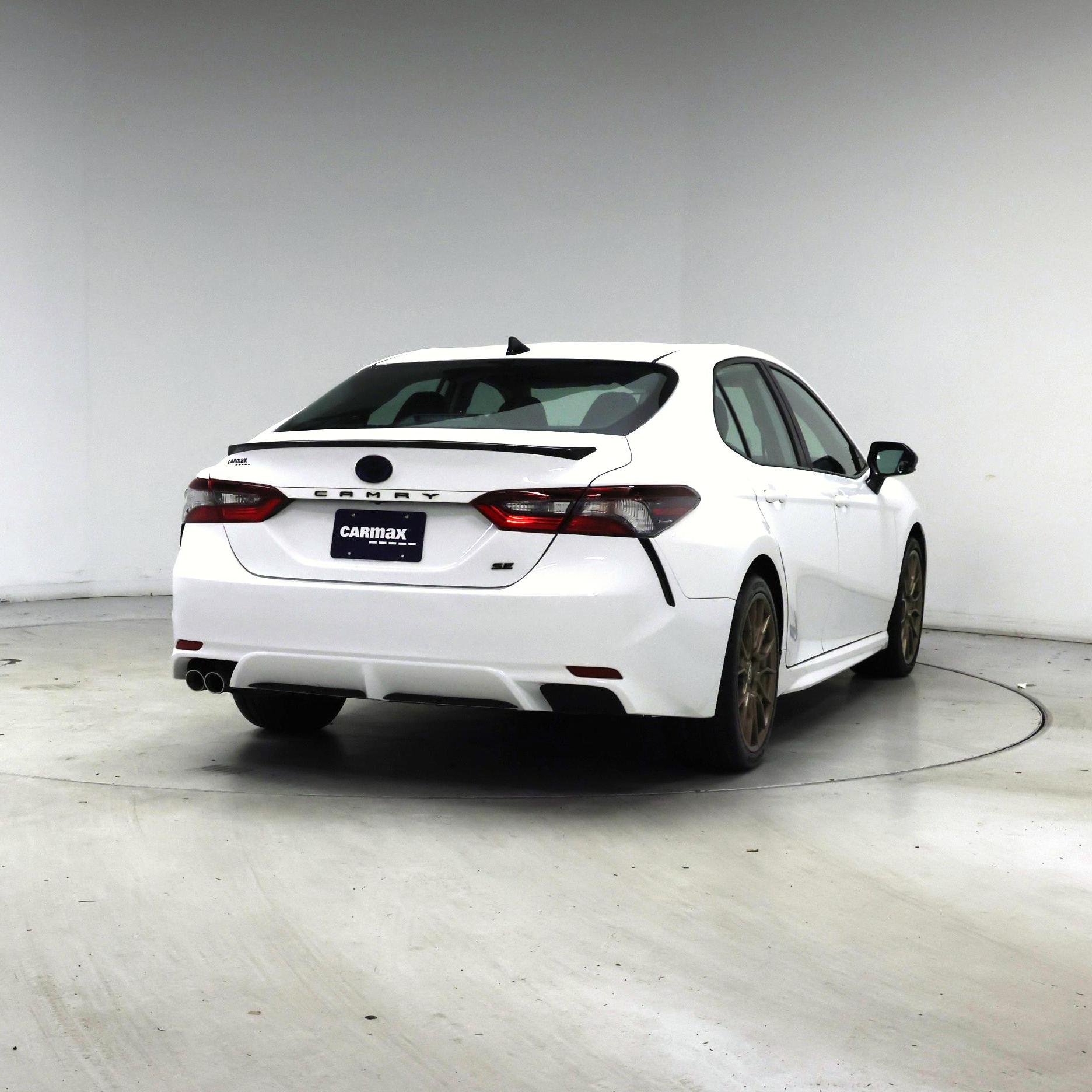 Thumbnail: 2024 Toyota Camry - 8